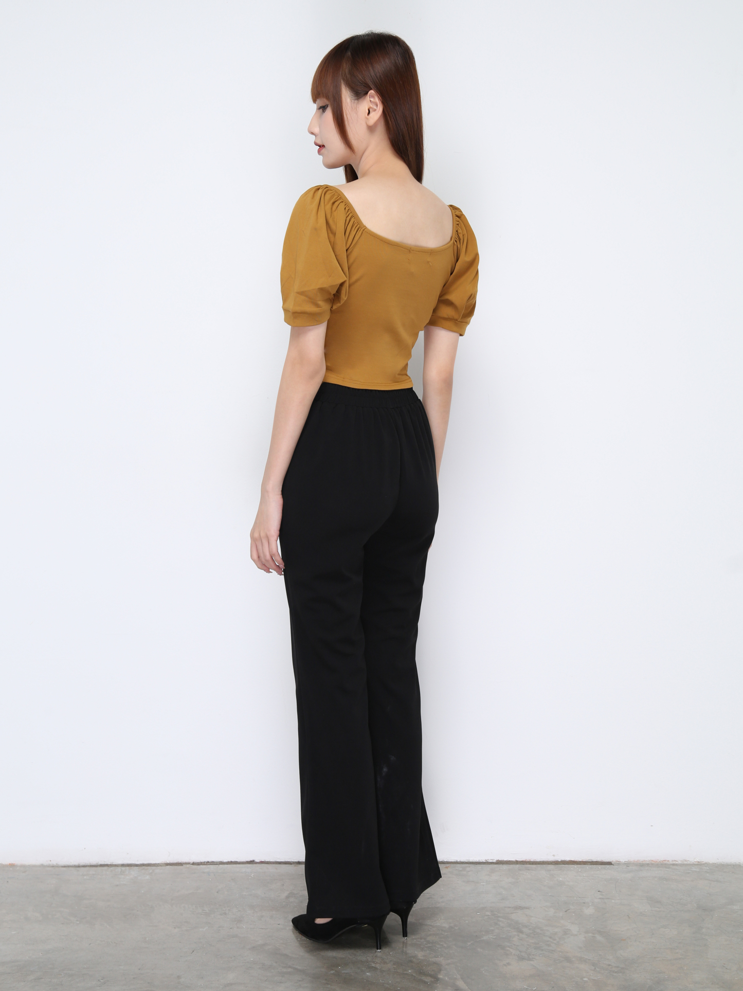 Sweetheart Neckline Plain Top 20917