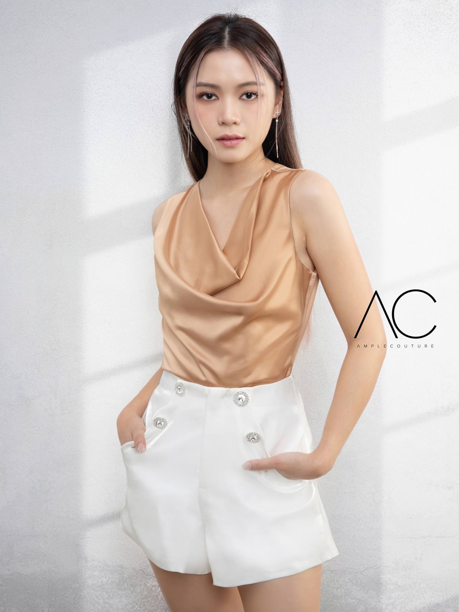 Satin Sleeveless Top DJ002