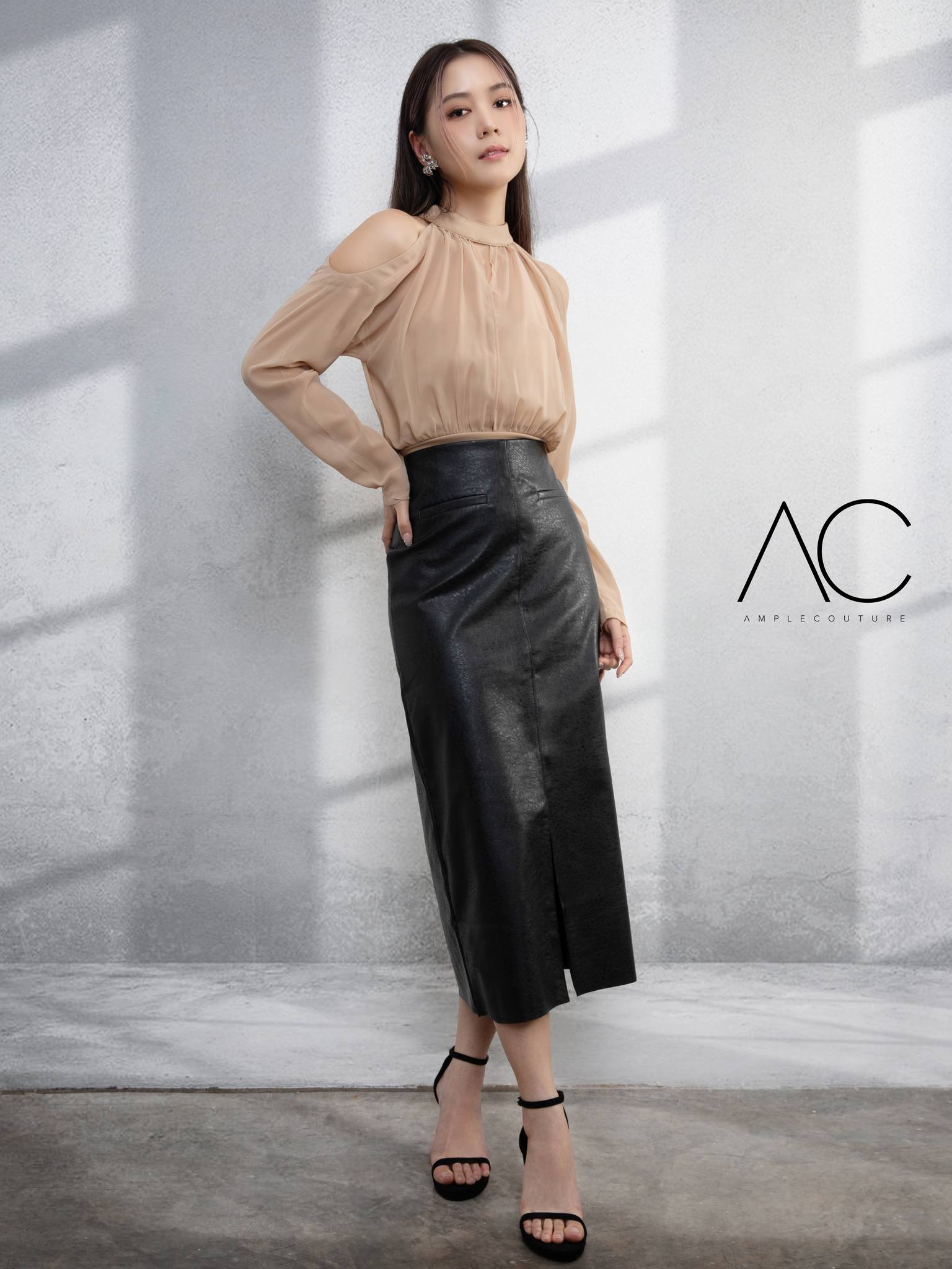 [PREORDER] Net Shoulder Hole Top DJ004