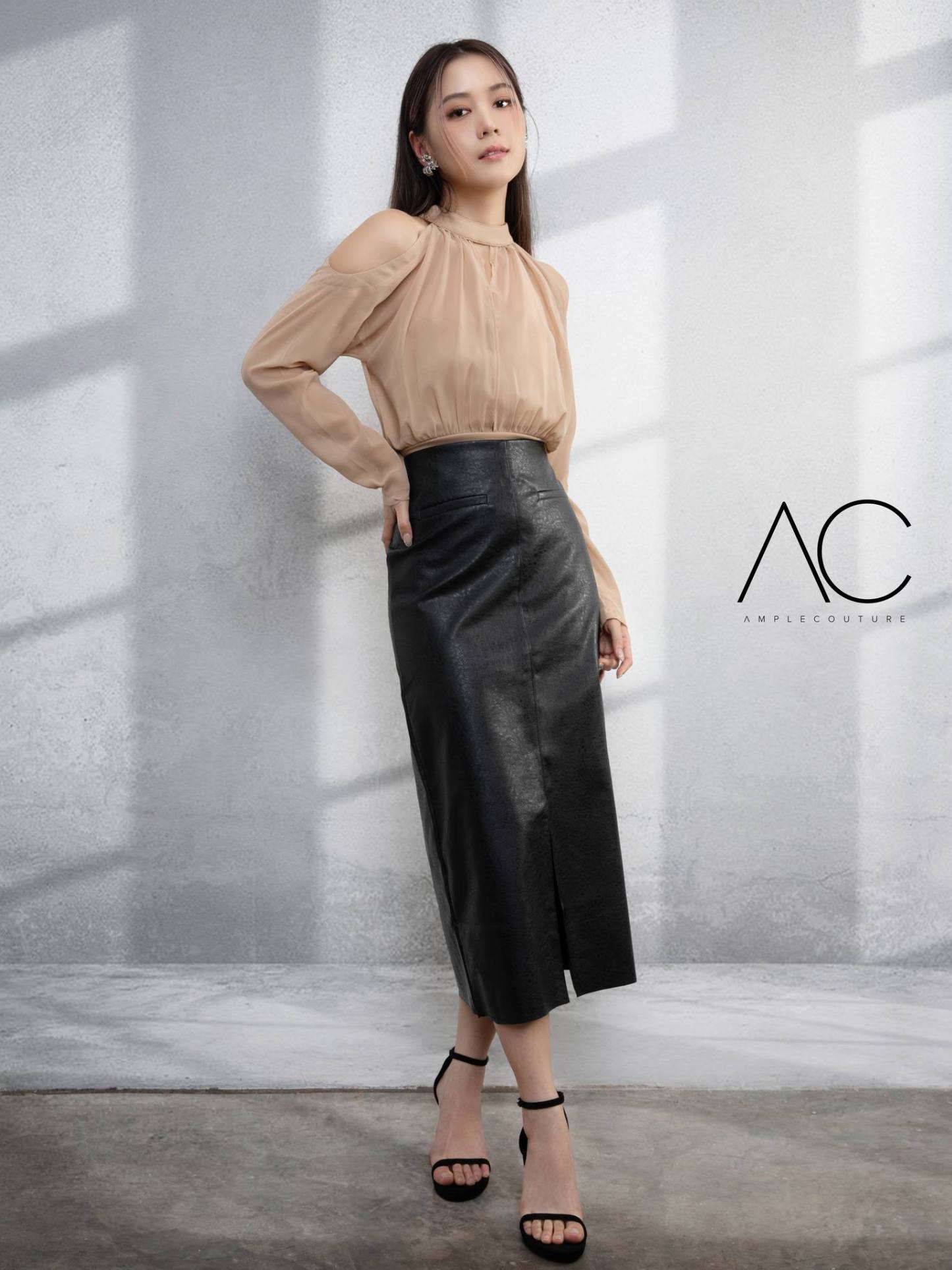 [PREORDER] Net Shoulder Hole Top DJ004