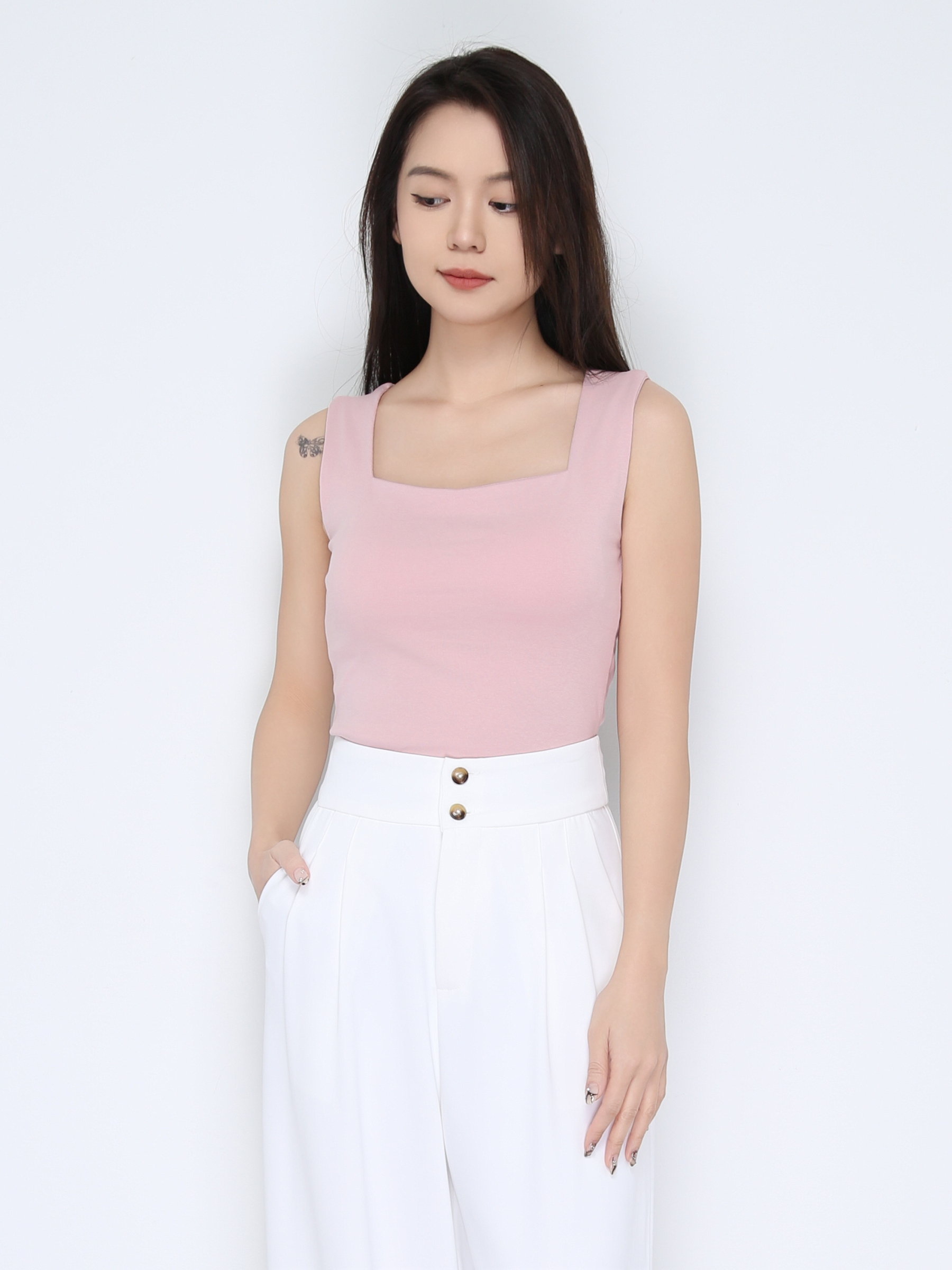 Sleeveless Top DJ025