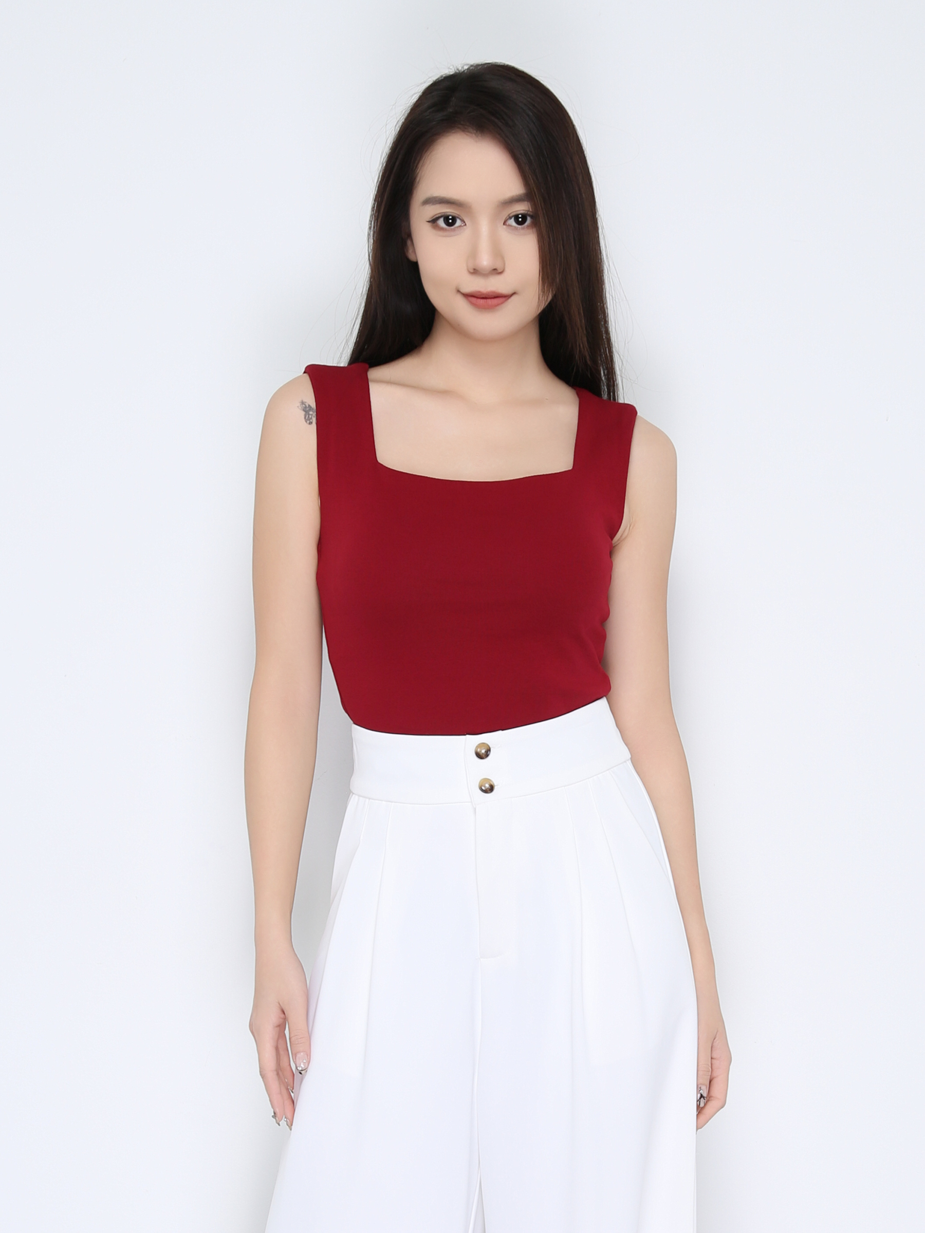 Sleeveless Top DJ025