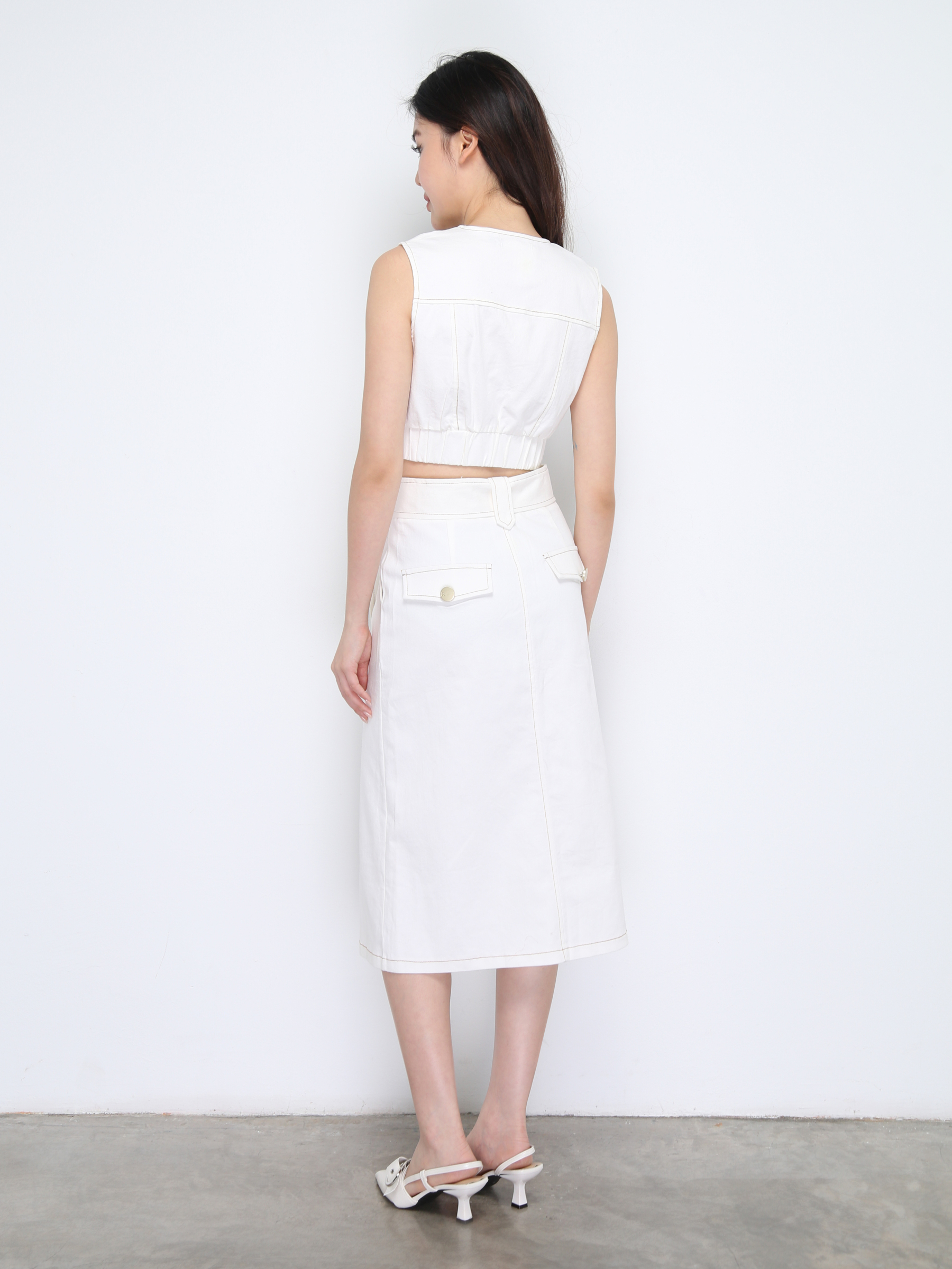Sleeveless Top With Long Skirt With Belt Set DJ035
