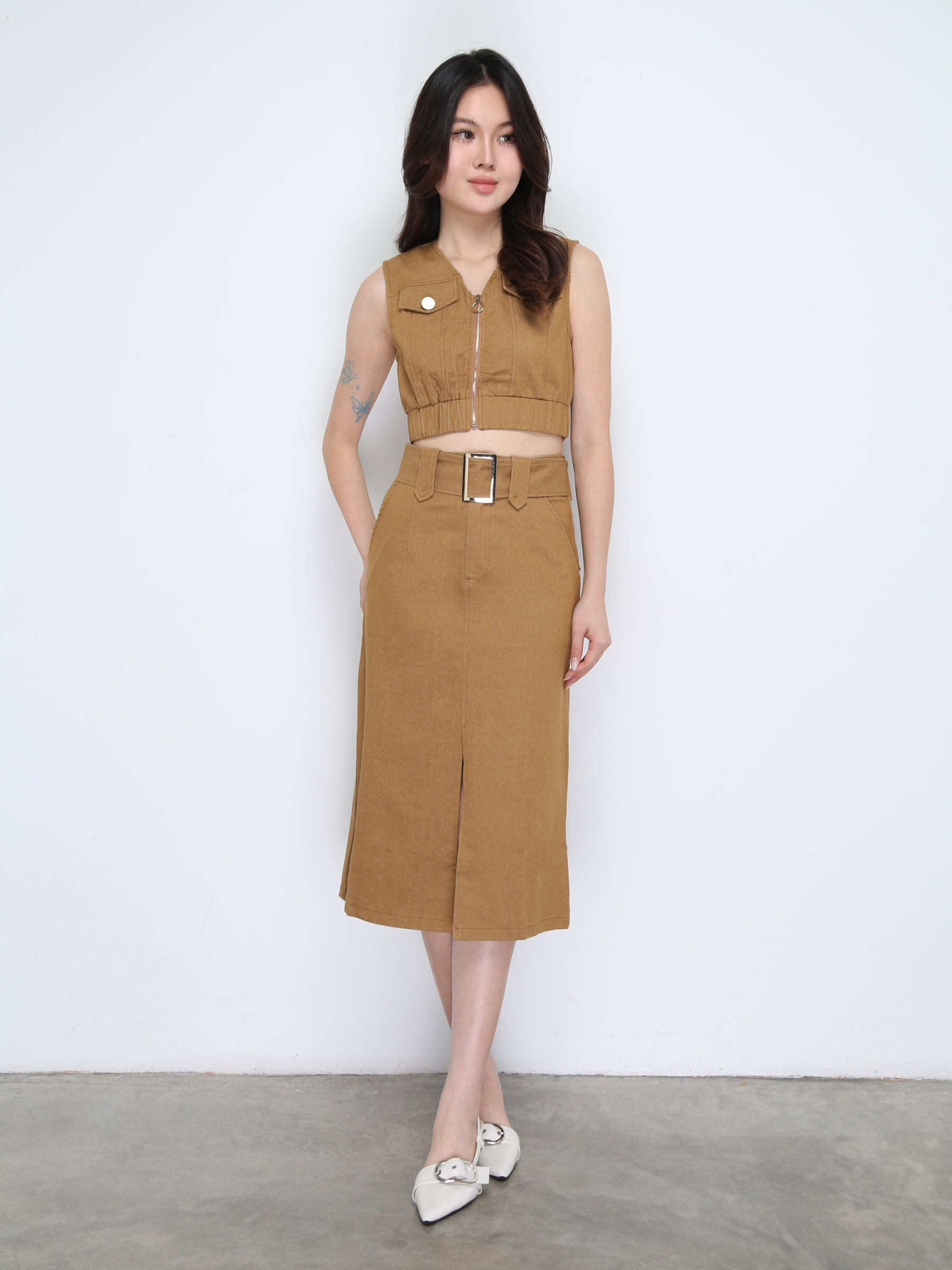 Sleeveless Top With Long Skirt With Belt Set DJ035