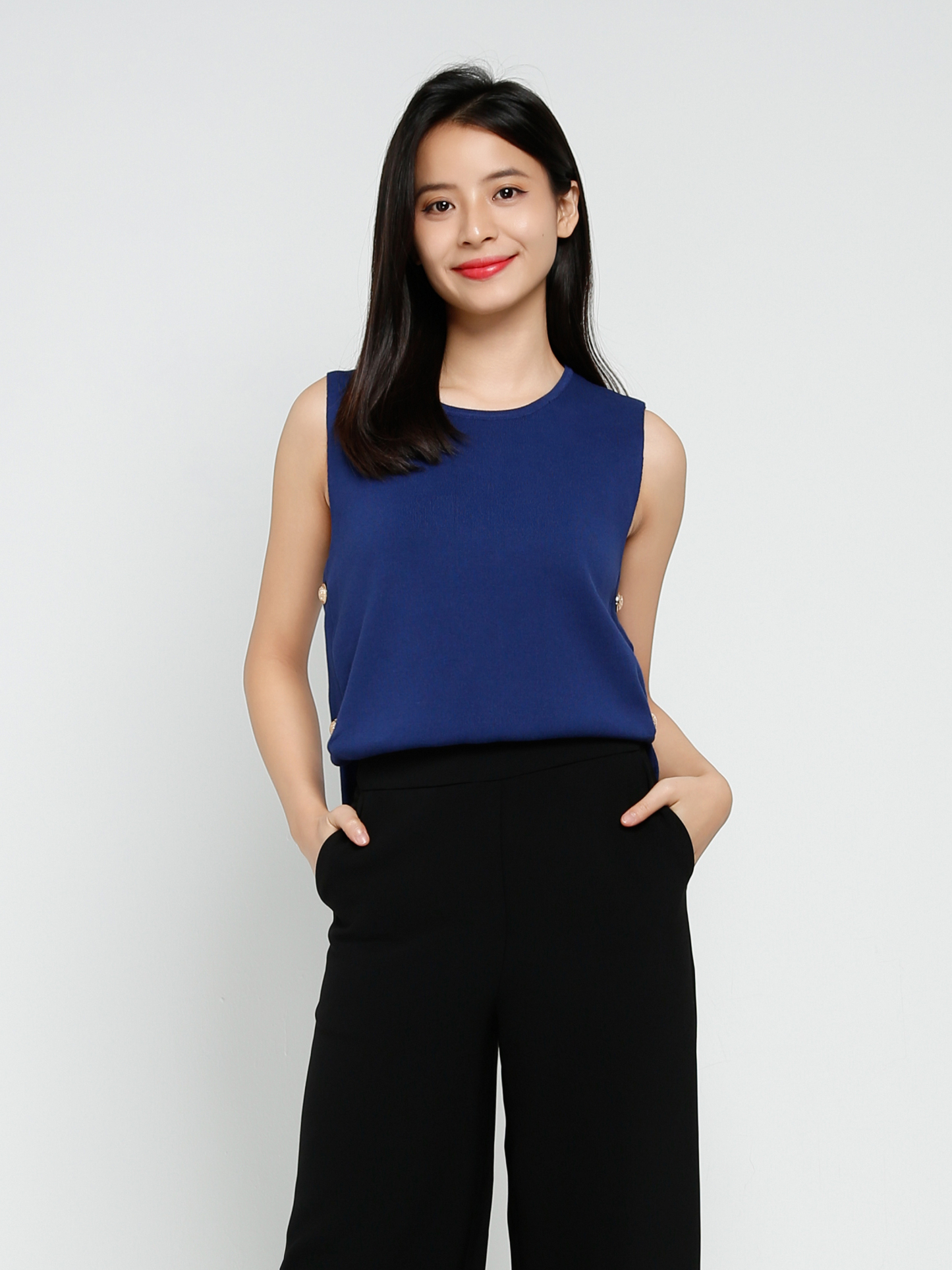 Knitted Sleeveless Top DJ061