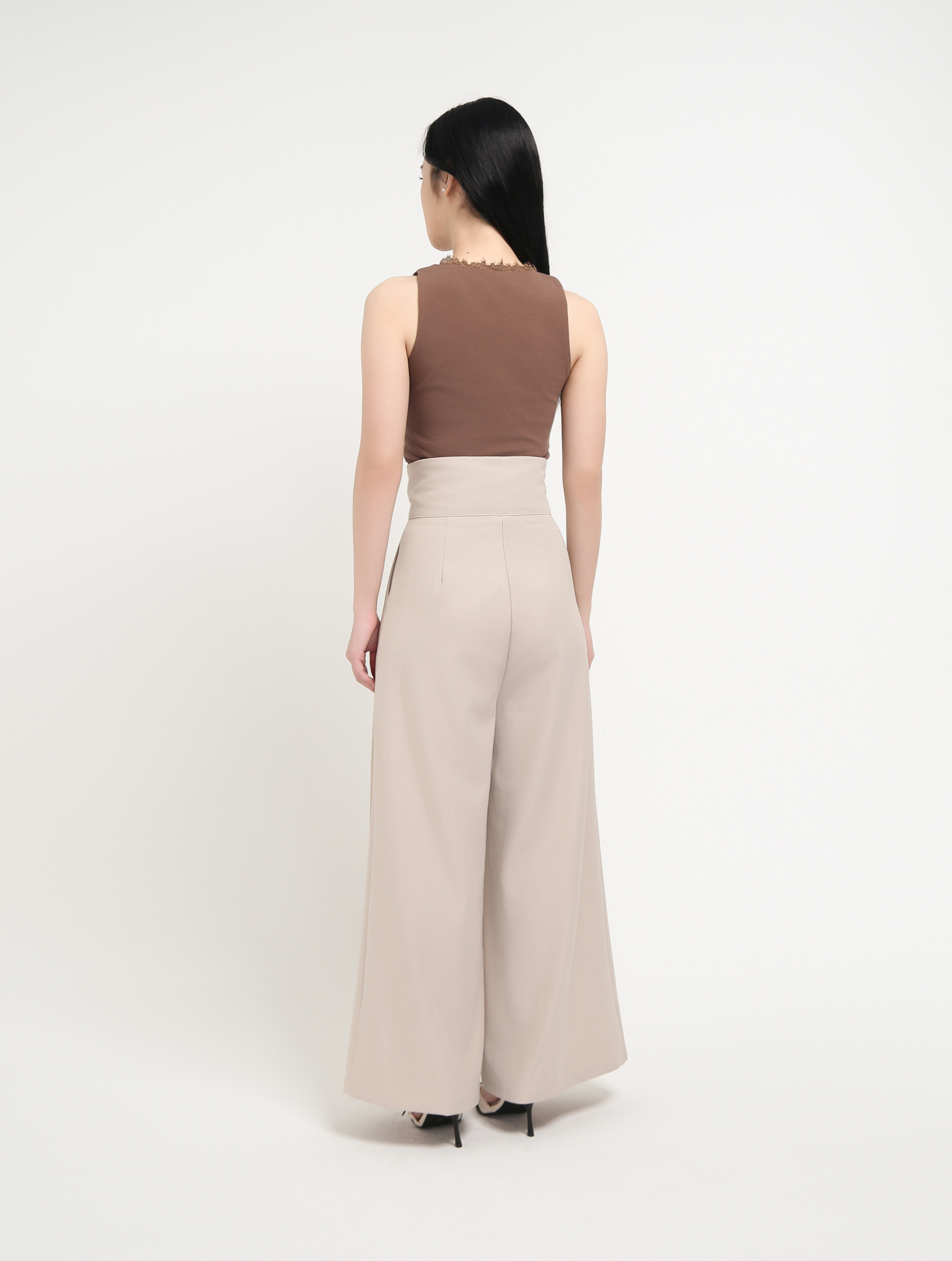 Sleeveless Wrap Lace Top DJ076