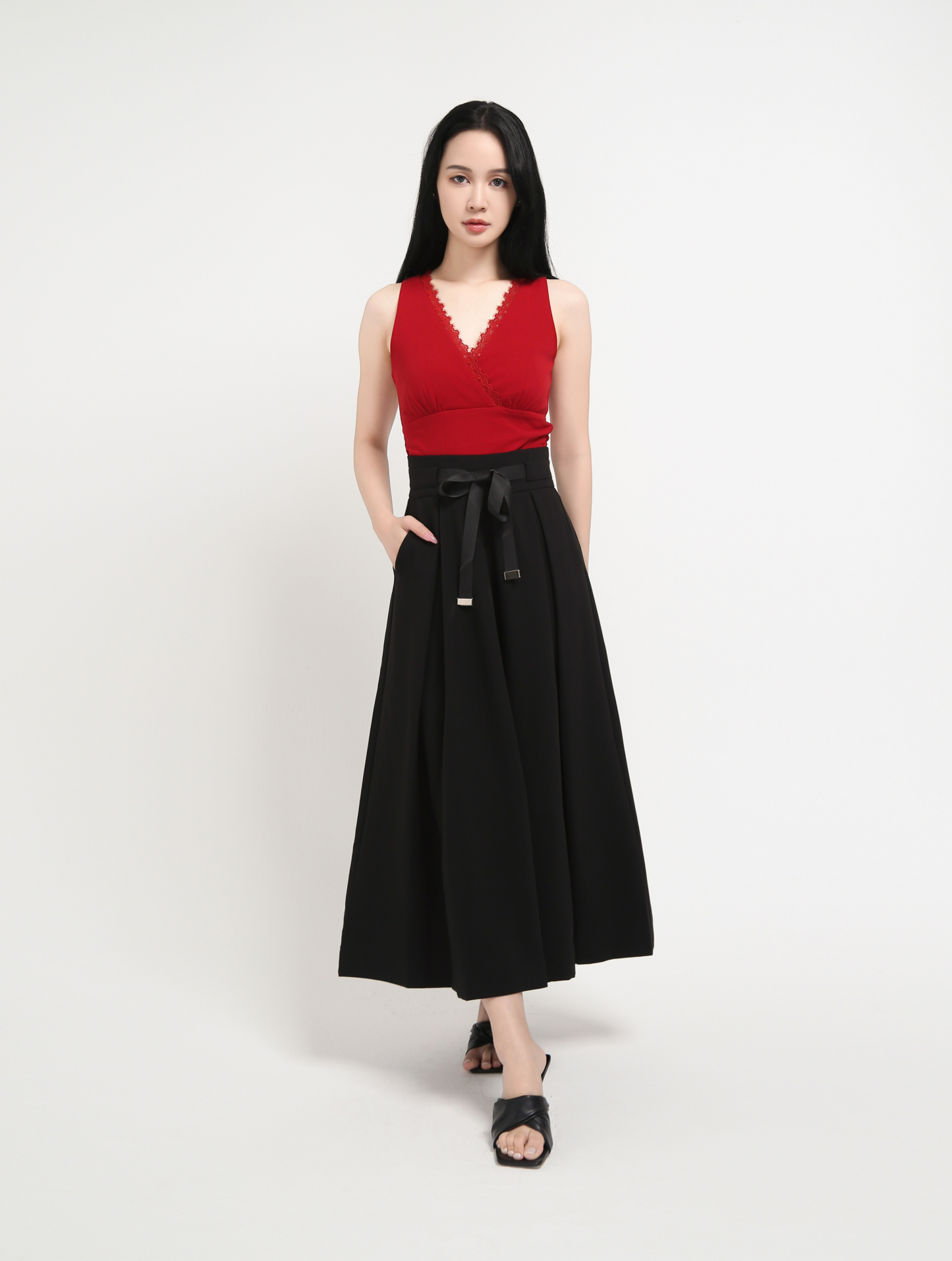 Sleeveless Wrap Lace Top DJ076