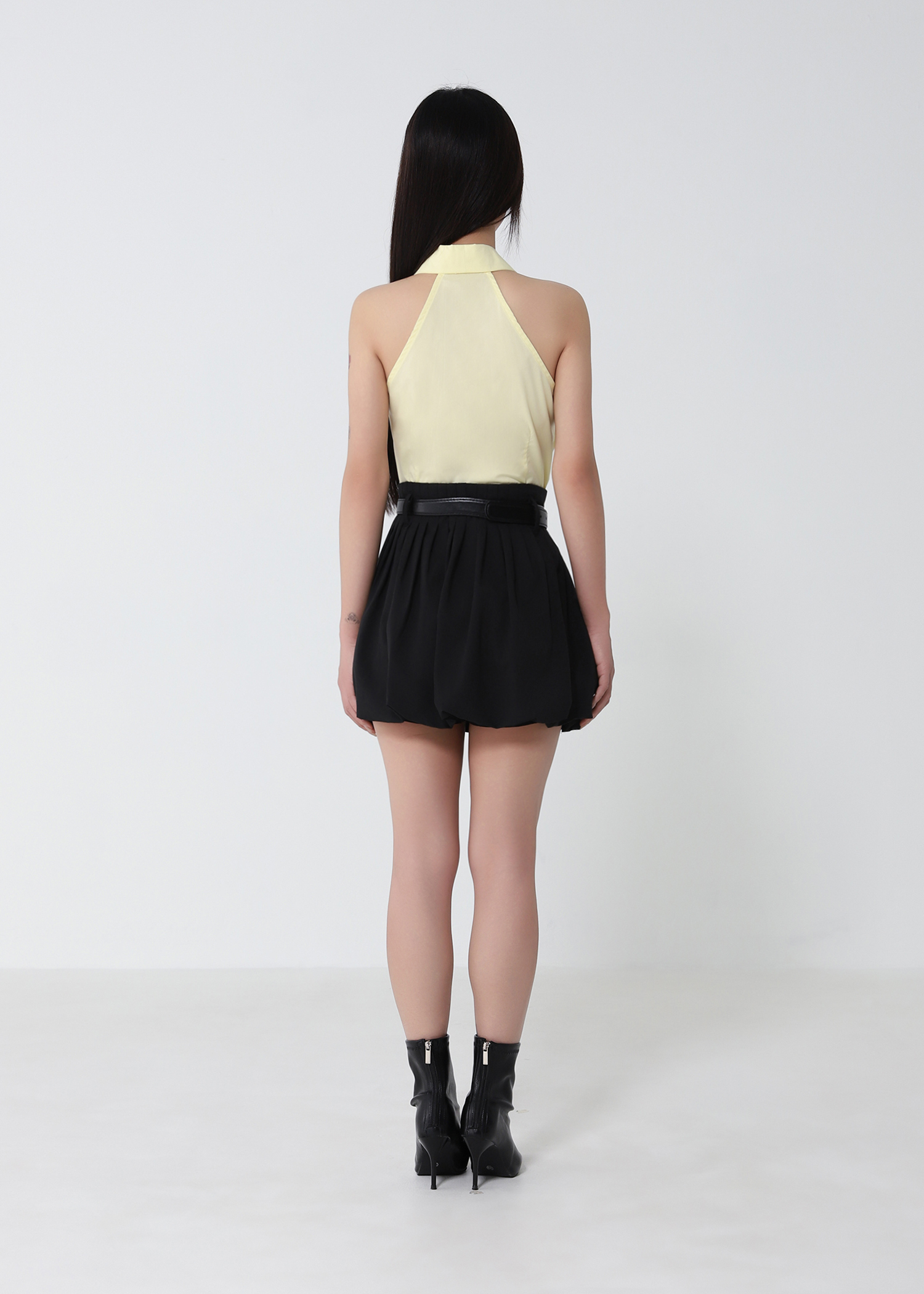 Halter Front Button Top DJ170