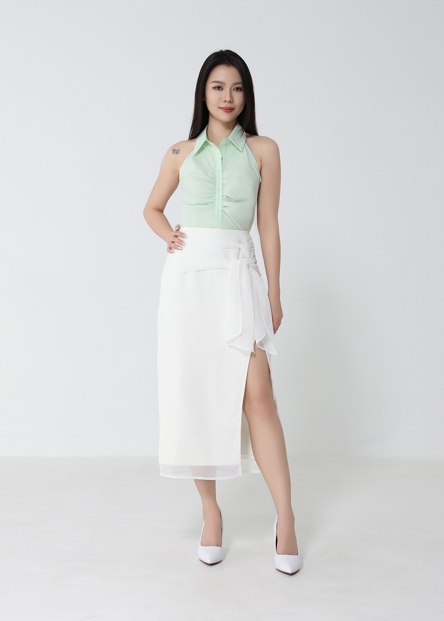 Halter Front Button Top DJ170