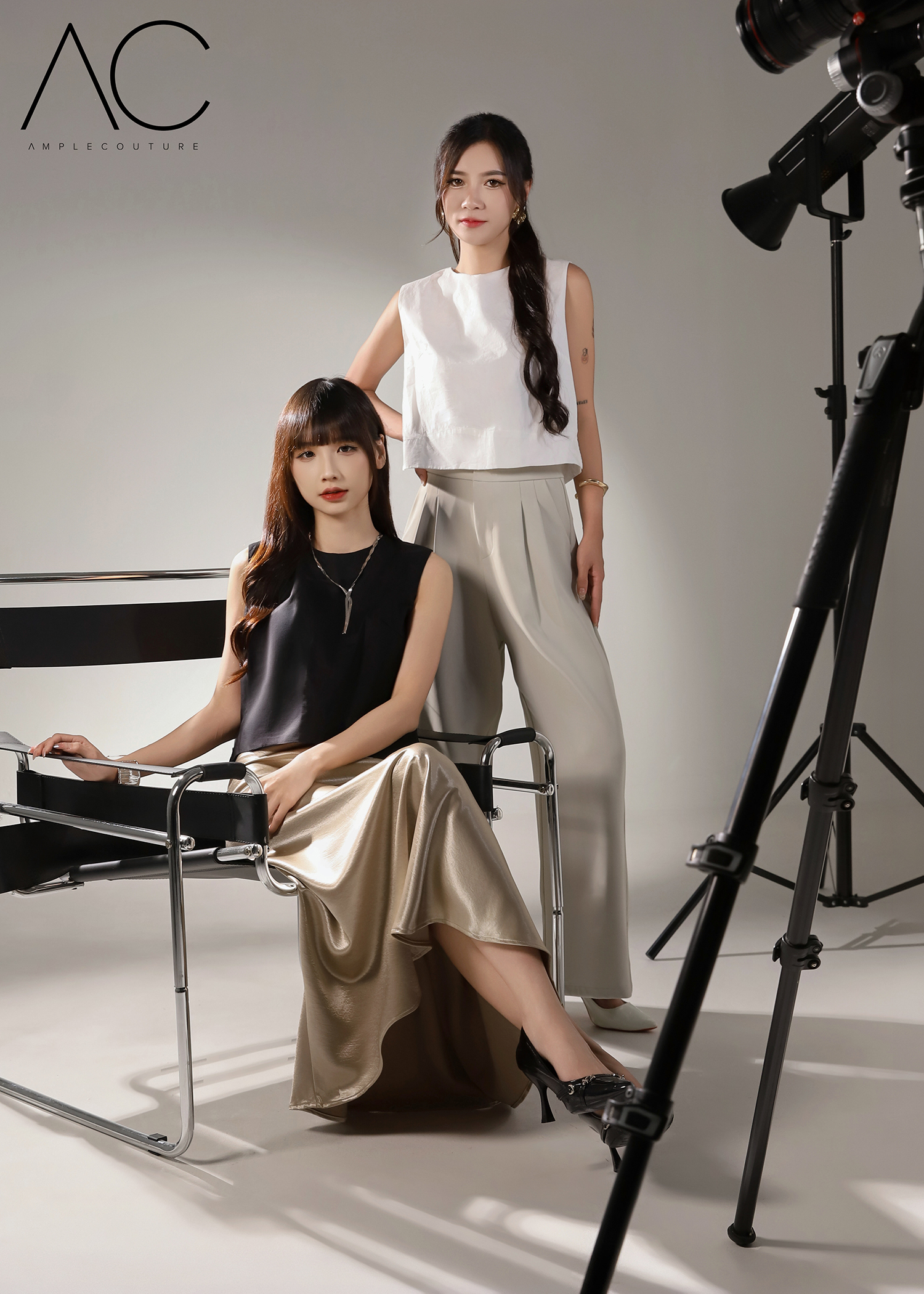 Round Neck Sleeveless Top DJ173