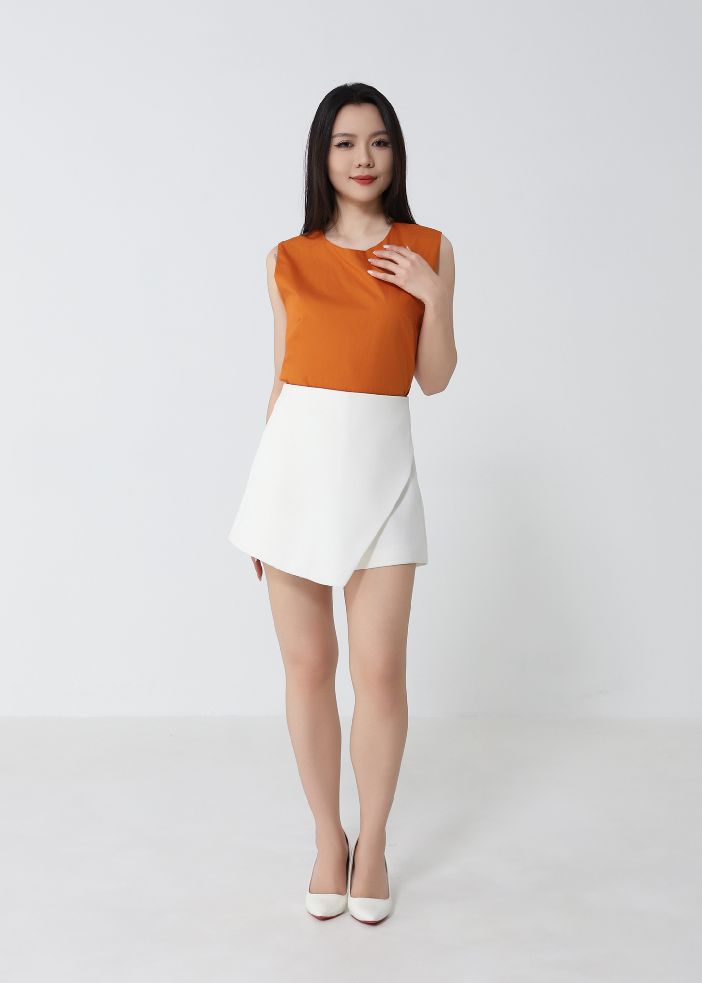 Round Neck Sleeveless Top DJ173