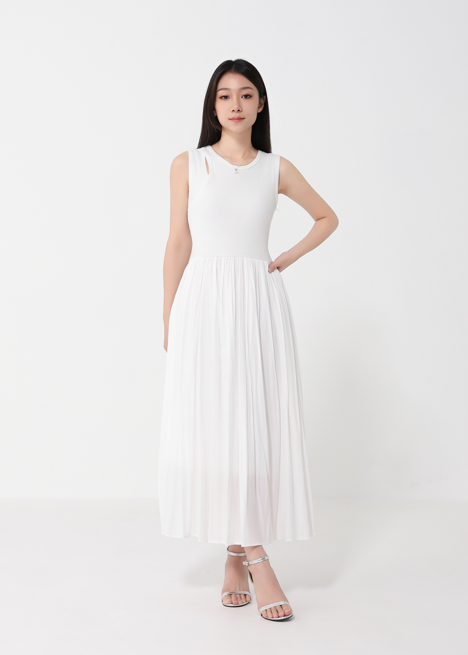 Elegant A-Line Dress with Pockets DJ193