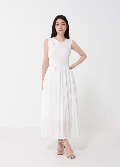 Elegant A-Line Dress with Pockets DJ193