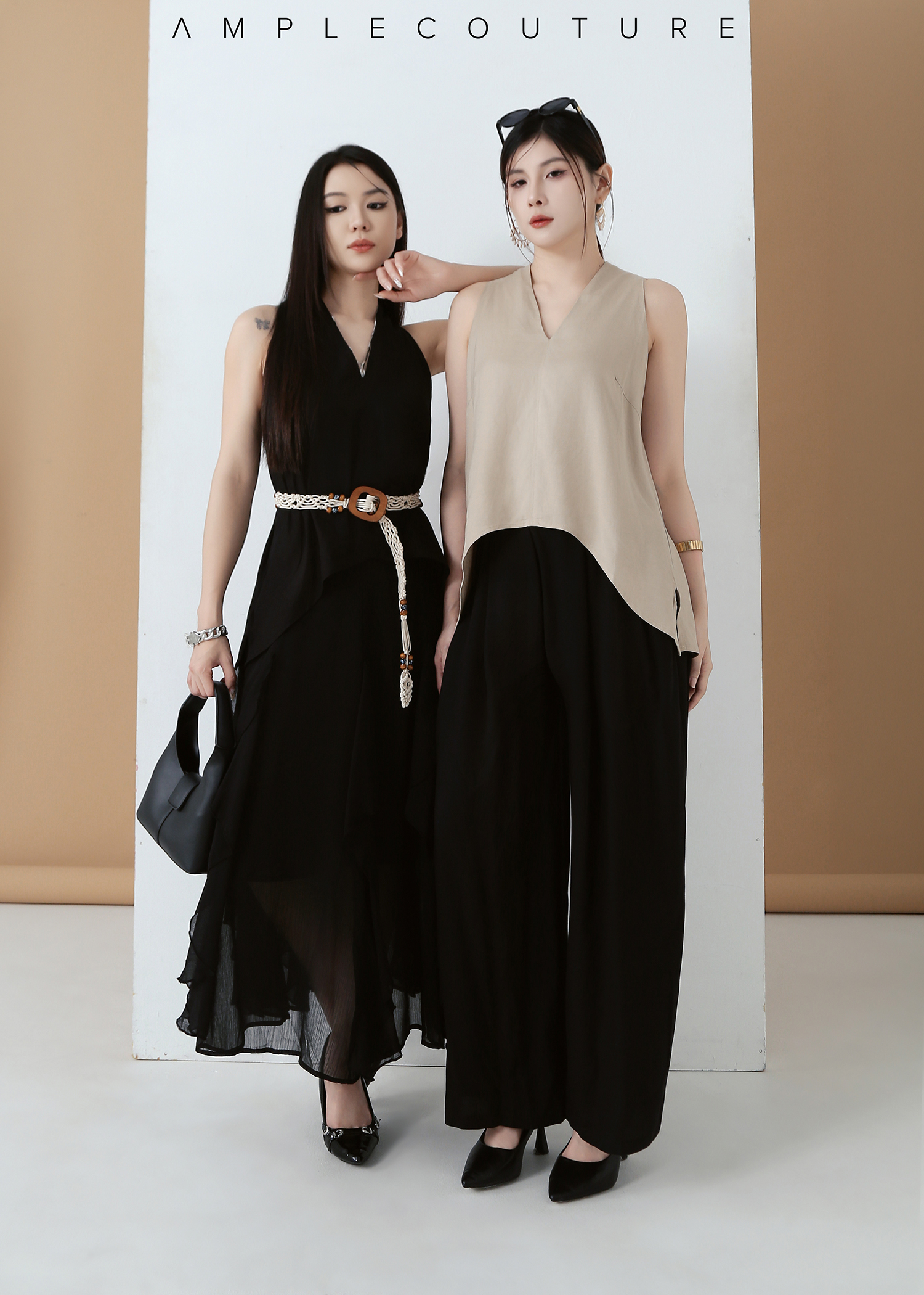 Sleeveless V Neck  Top DJ215