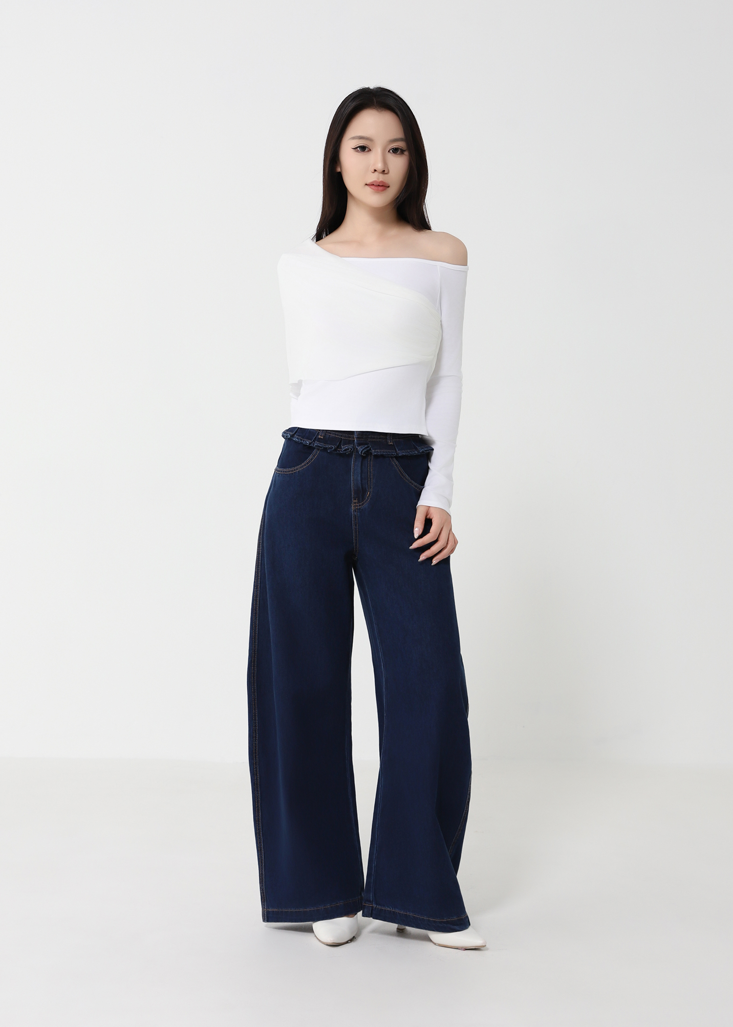 Boat Neckline With Decorative Net Top DJ227