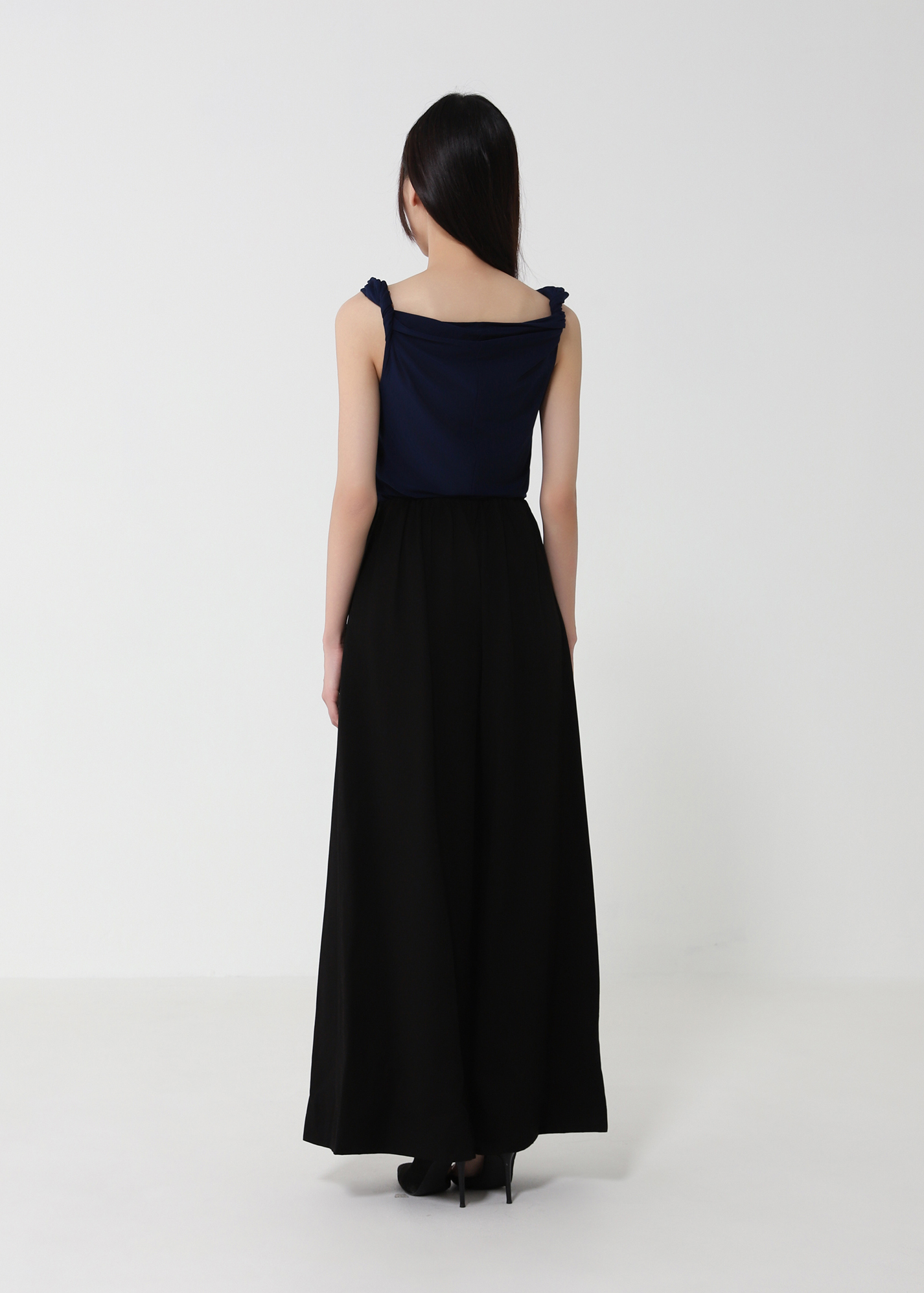 Cowl Neck Drape Top DJ230