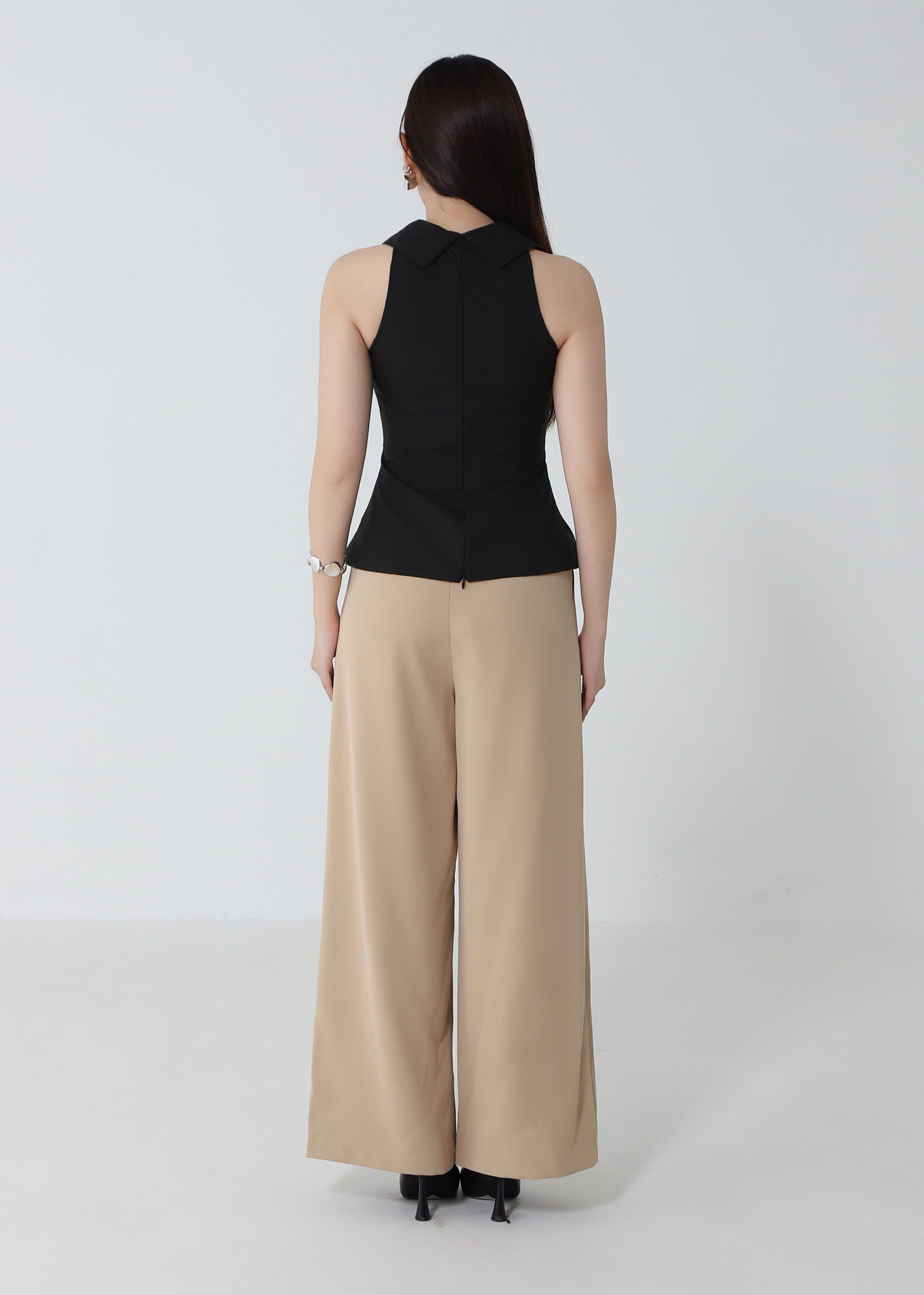 Elegant Wear Sleeveless Top DJ235