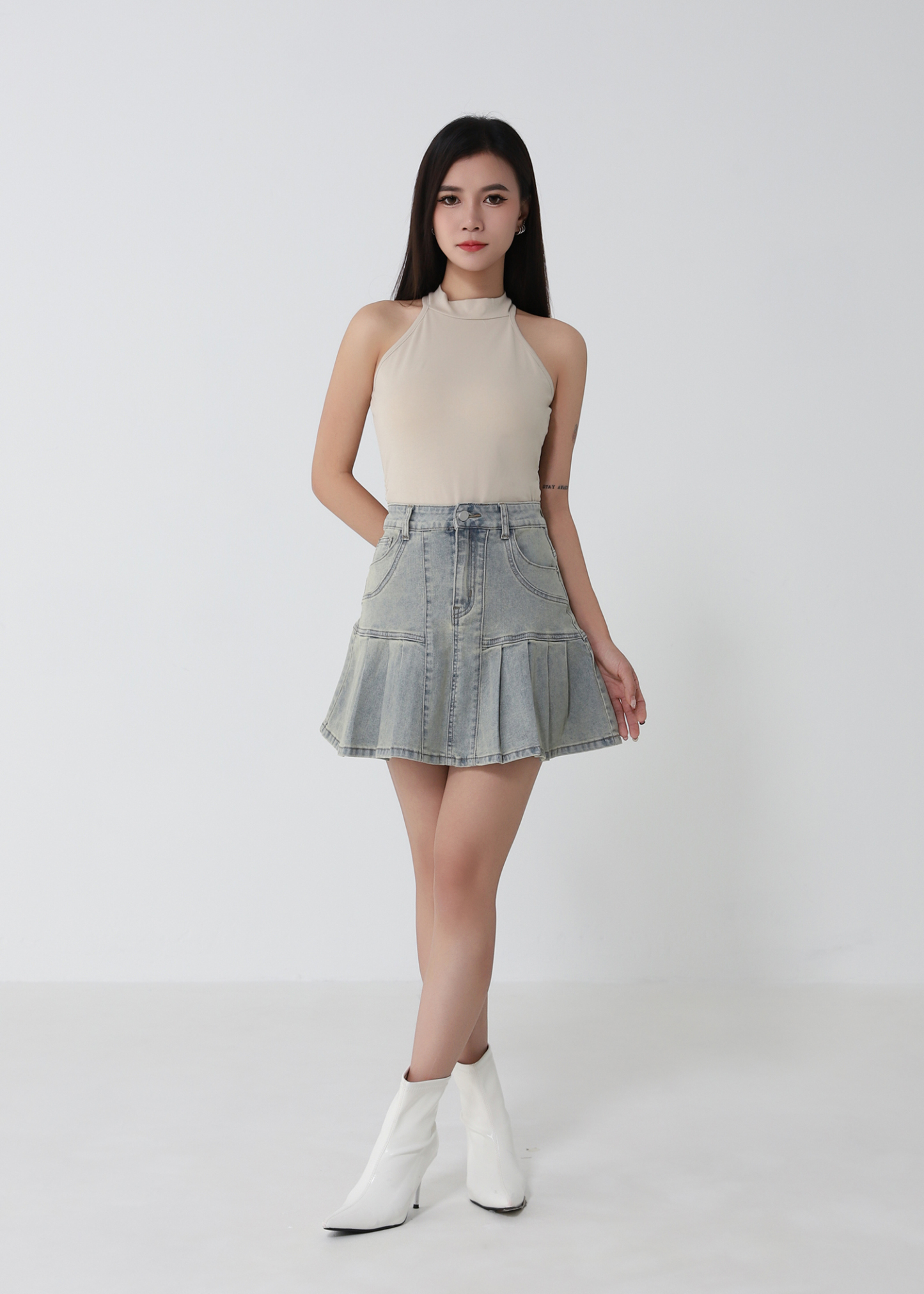 Knitted Halter Top DJ274