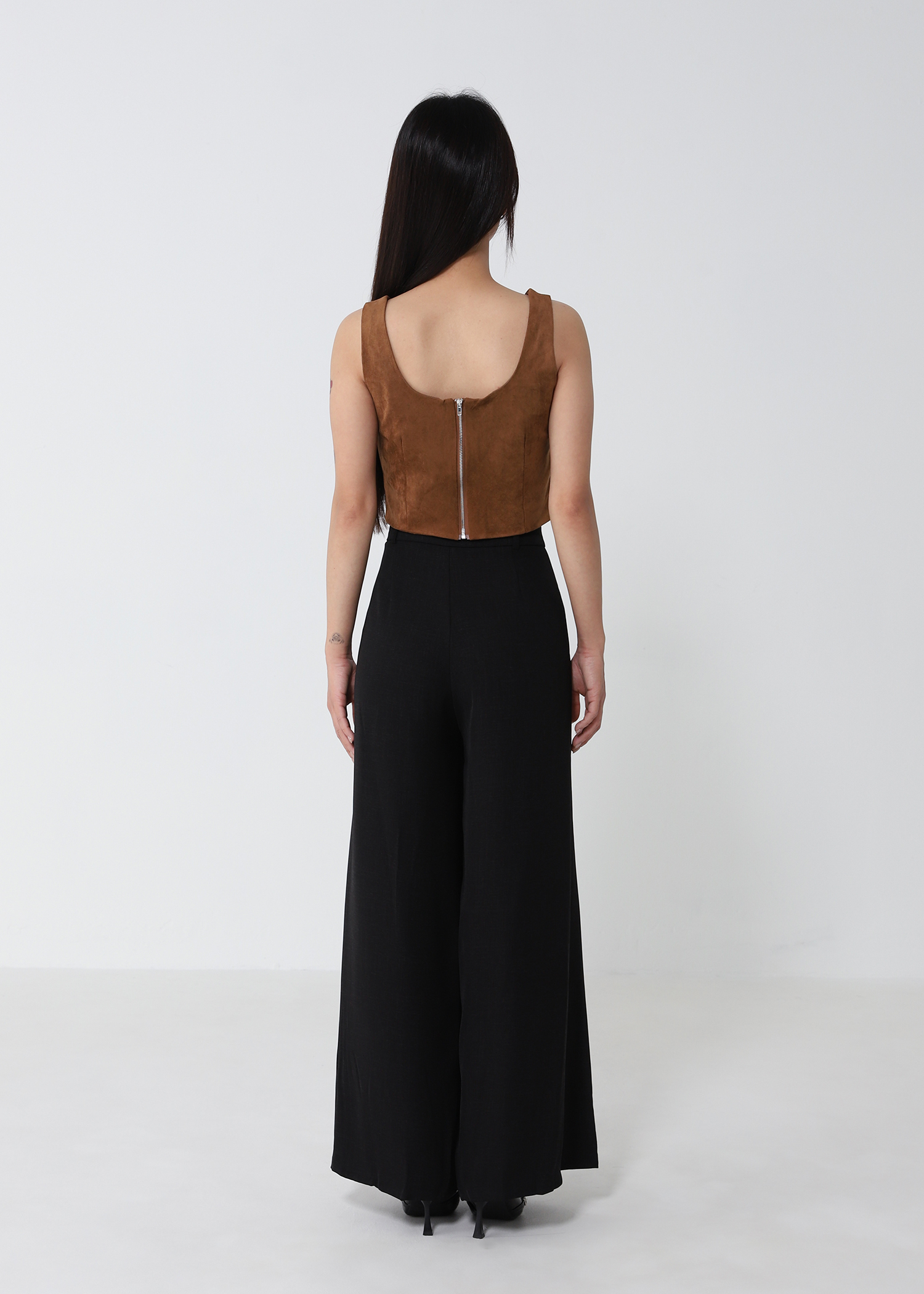 Square-Neck Cropped Tank Top DJ280