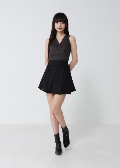 Wrap V-Neck Sleeveless Top DJ281