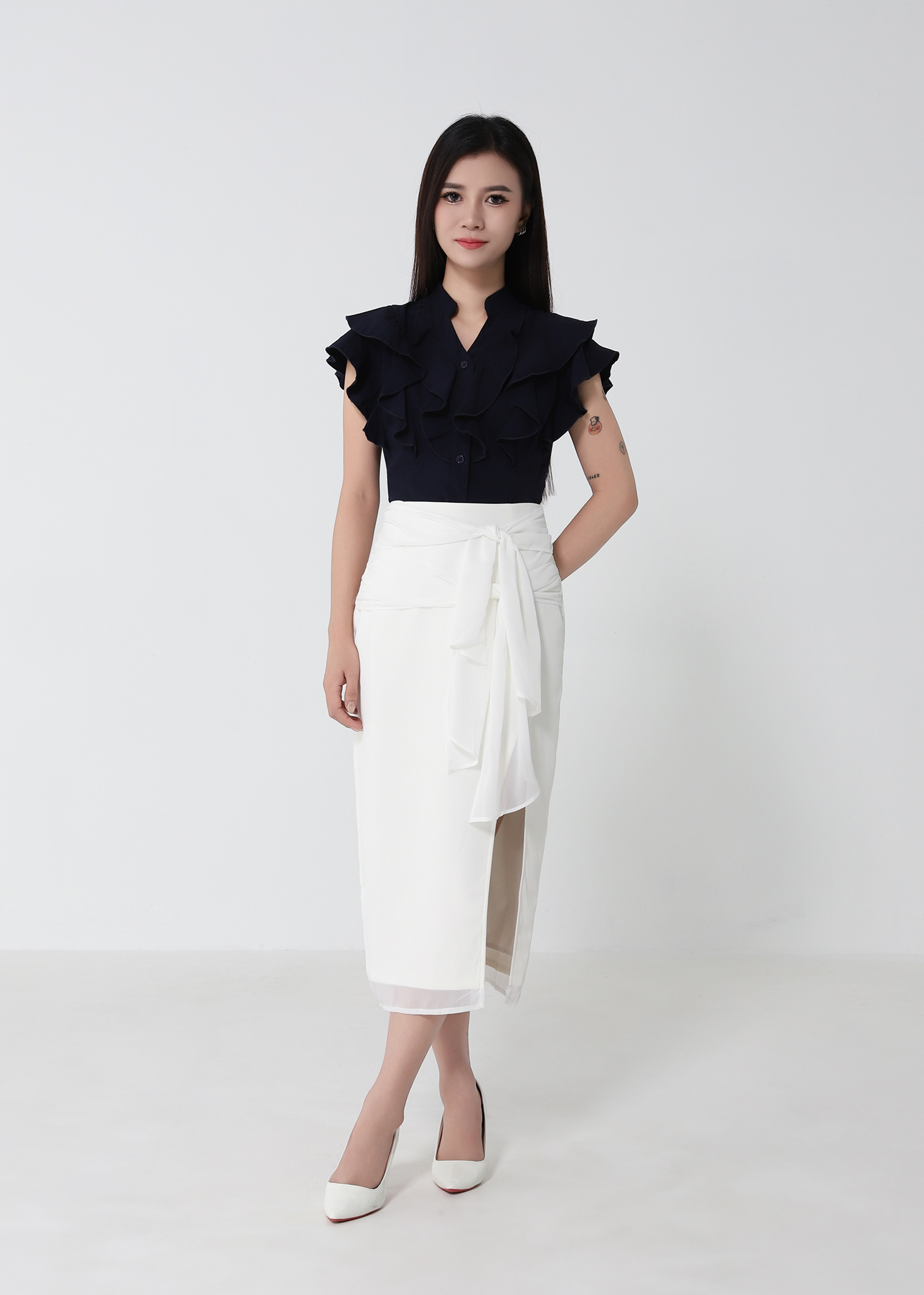 Sleeveless Ruffles Top DJ282