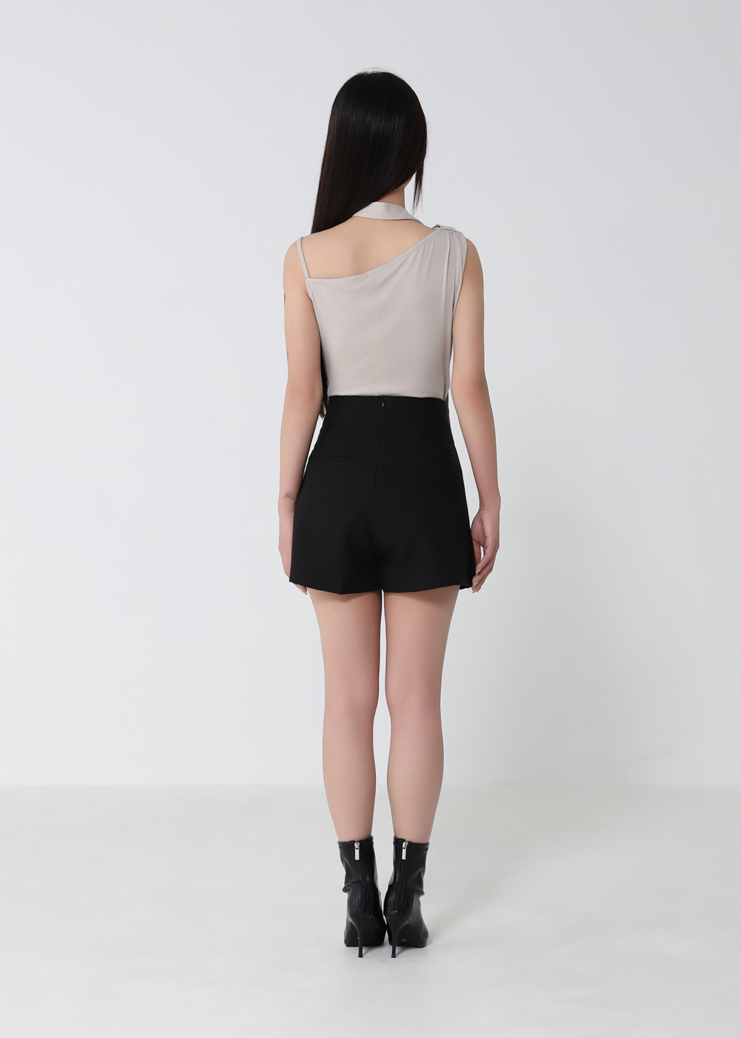 Elegant Ruched Top with Neck Tie DJ292