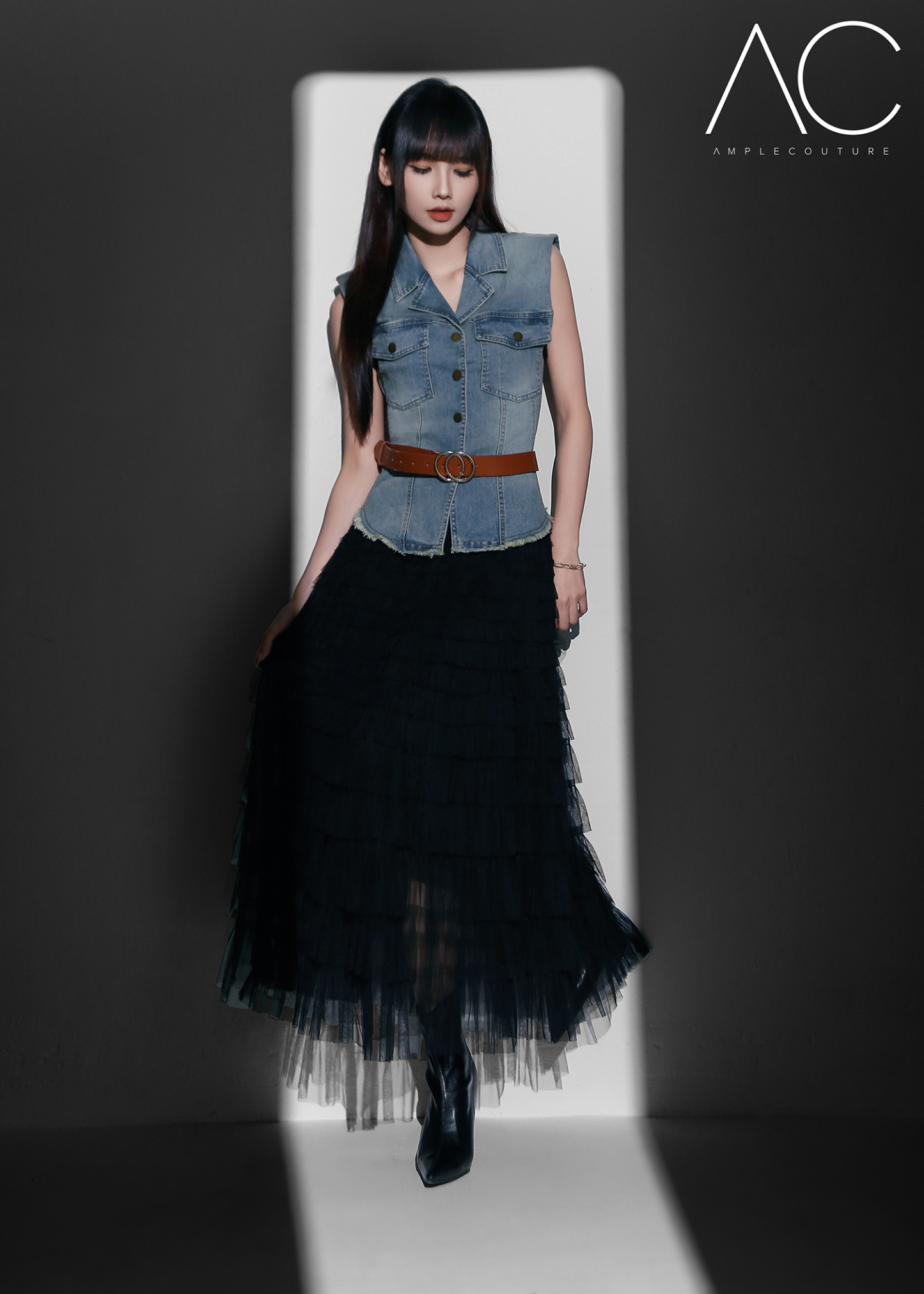 Button Up Denim Vest DJ300