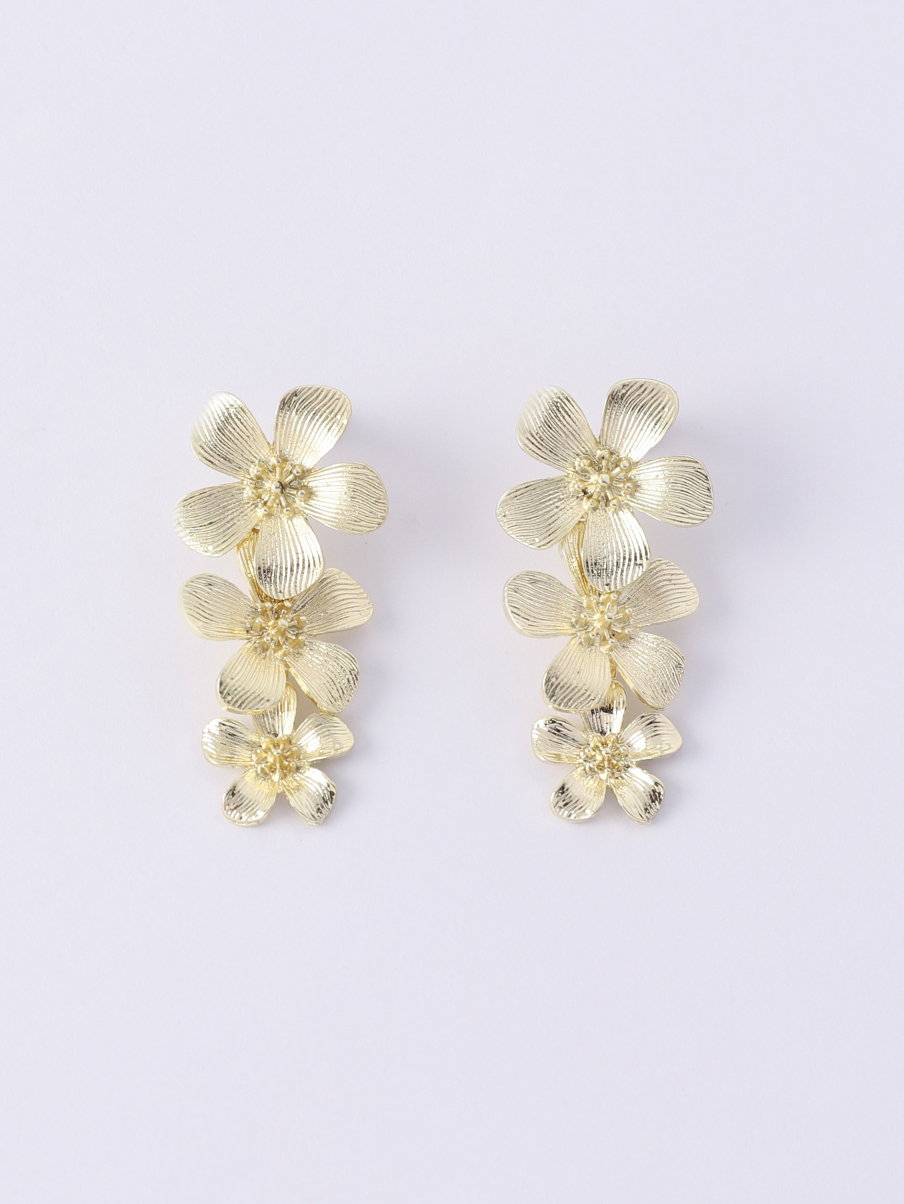 Earring EA3894