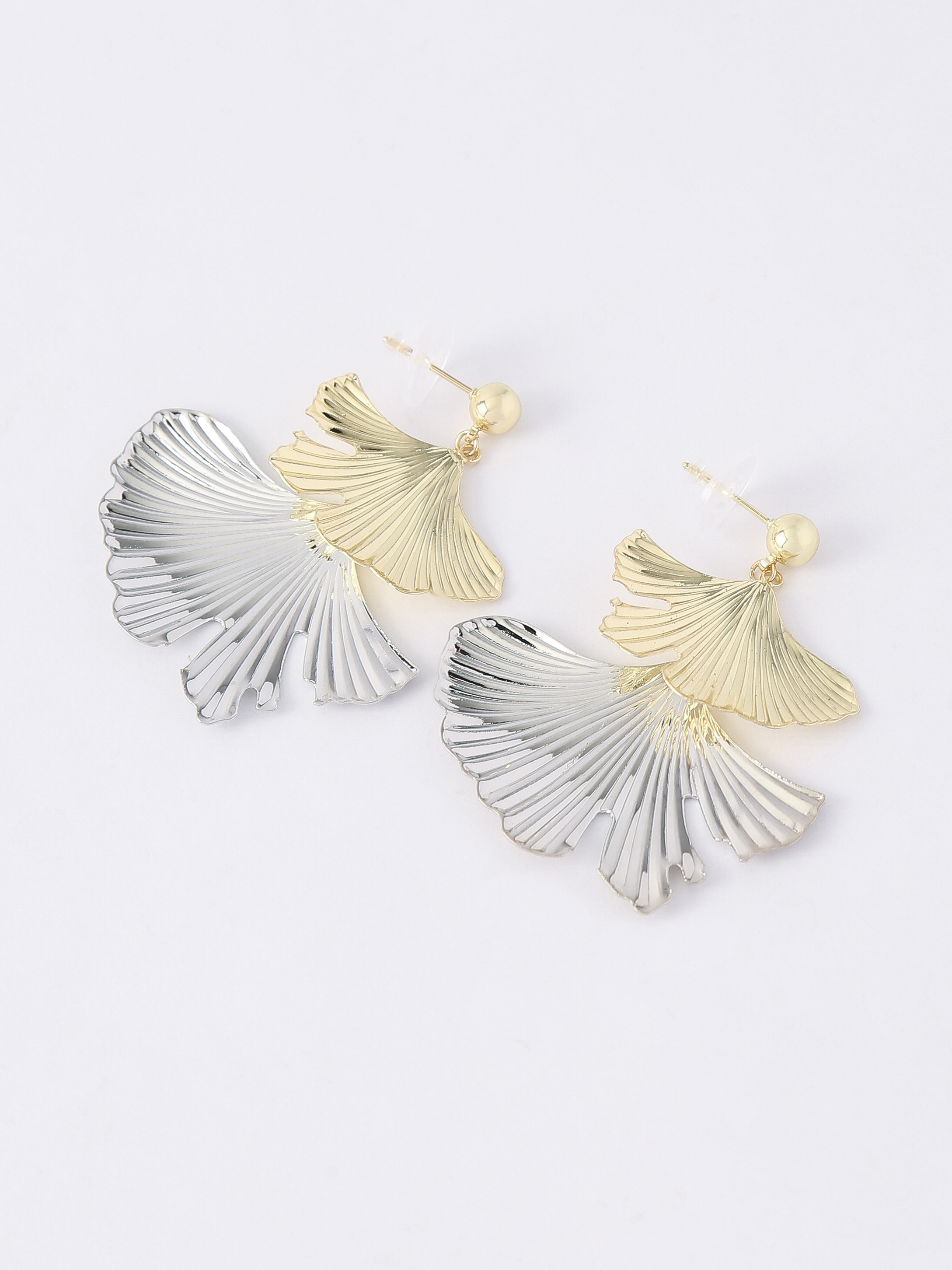 Earring EA3945