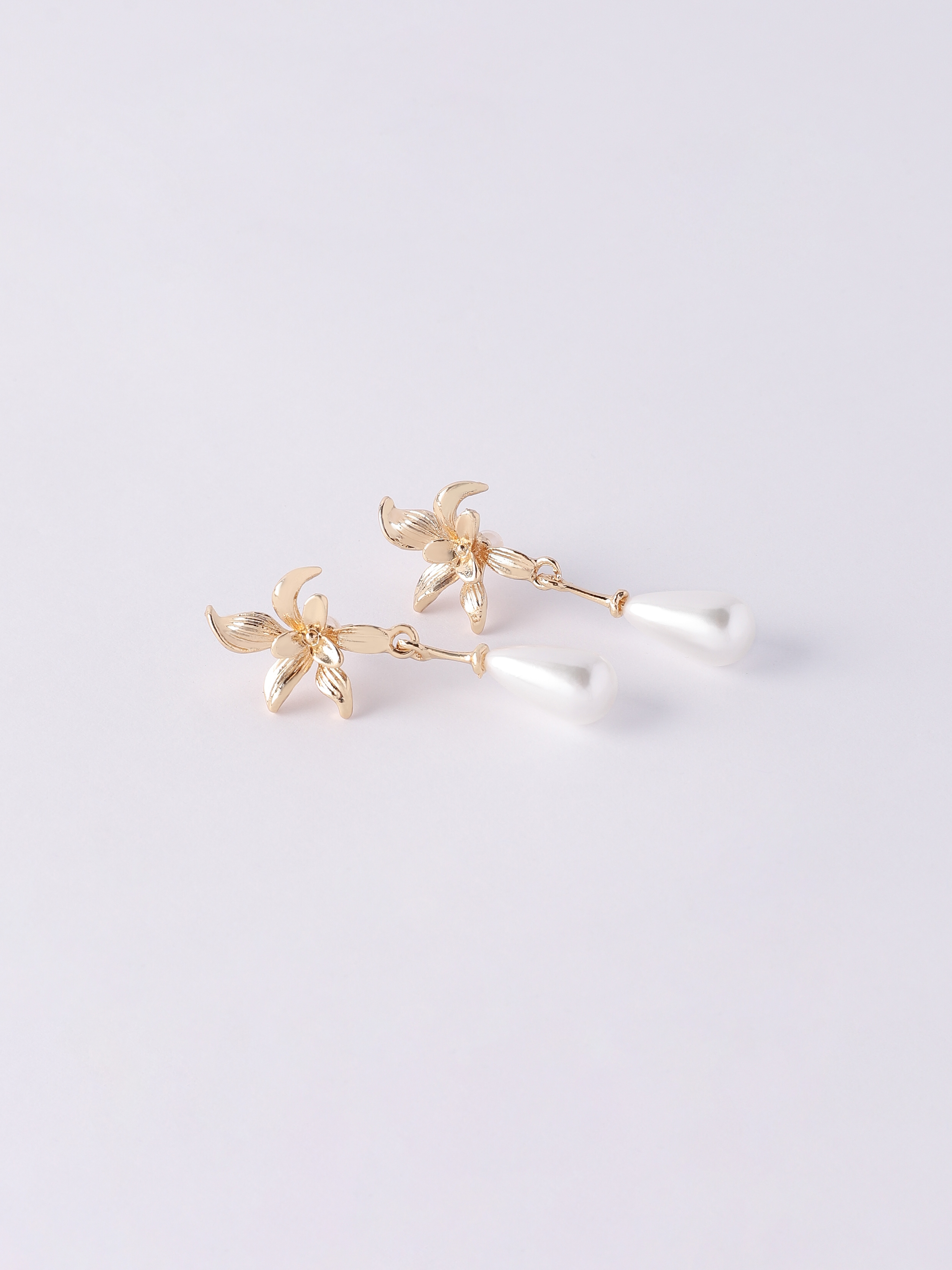 EARRING EA3952