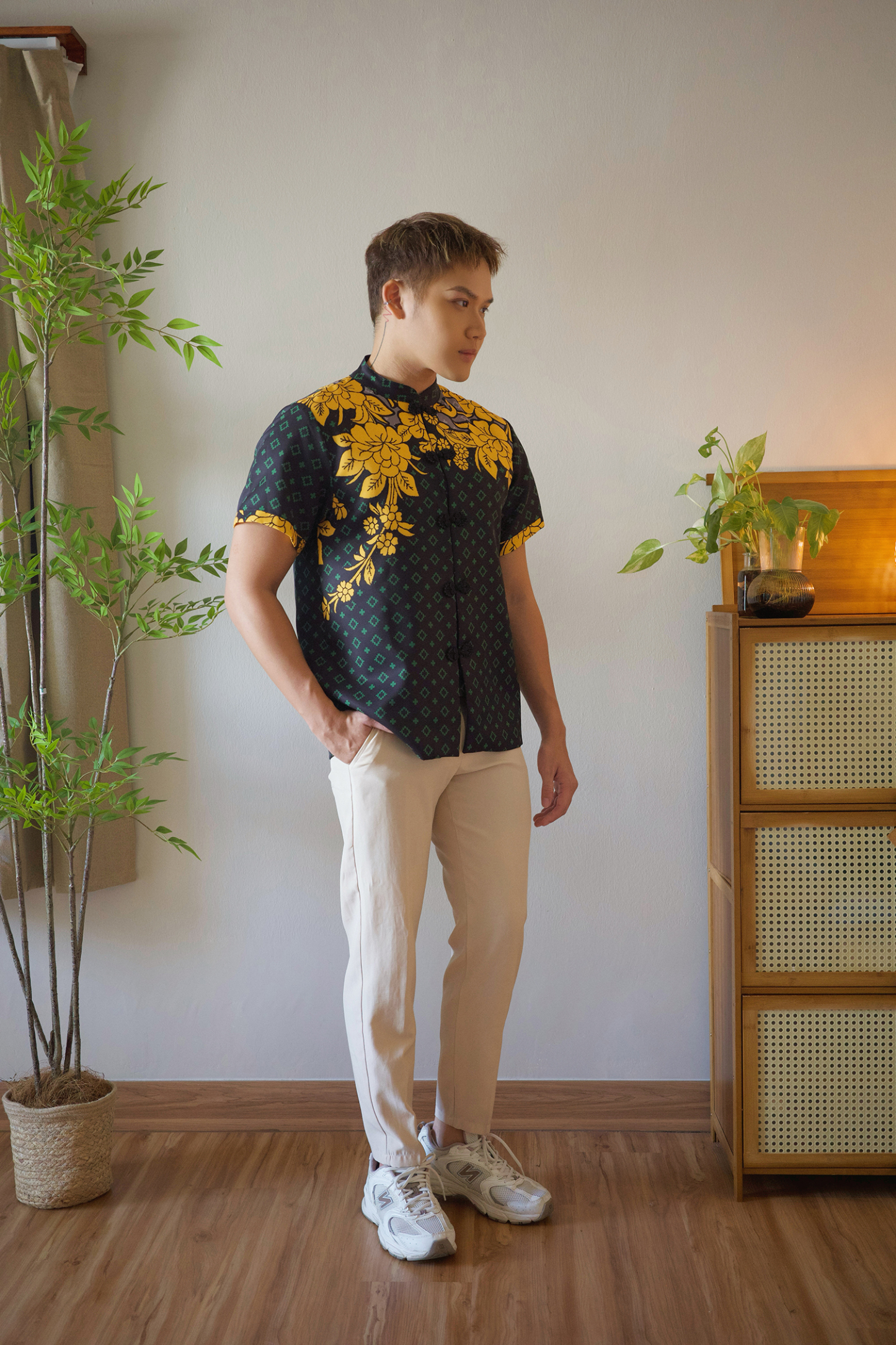 Batik Print mandarin Shirt Top - Men AC343