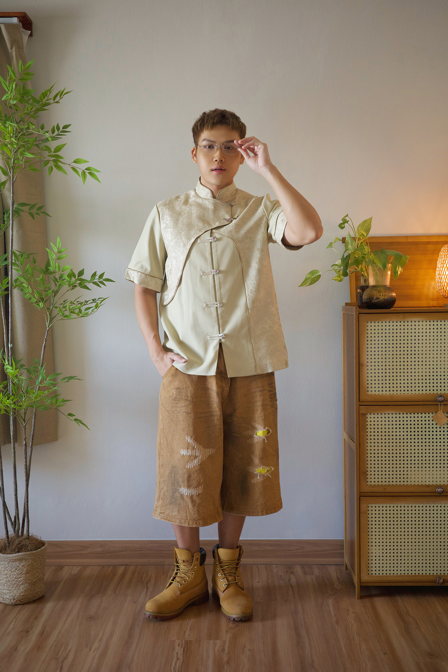 Modern Panel Top AC175