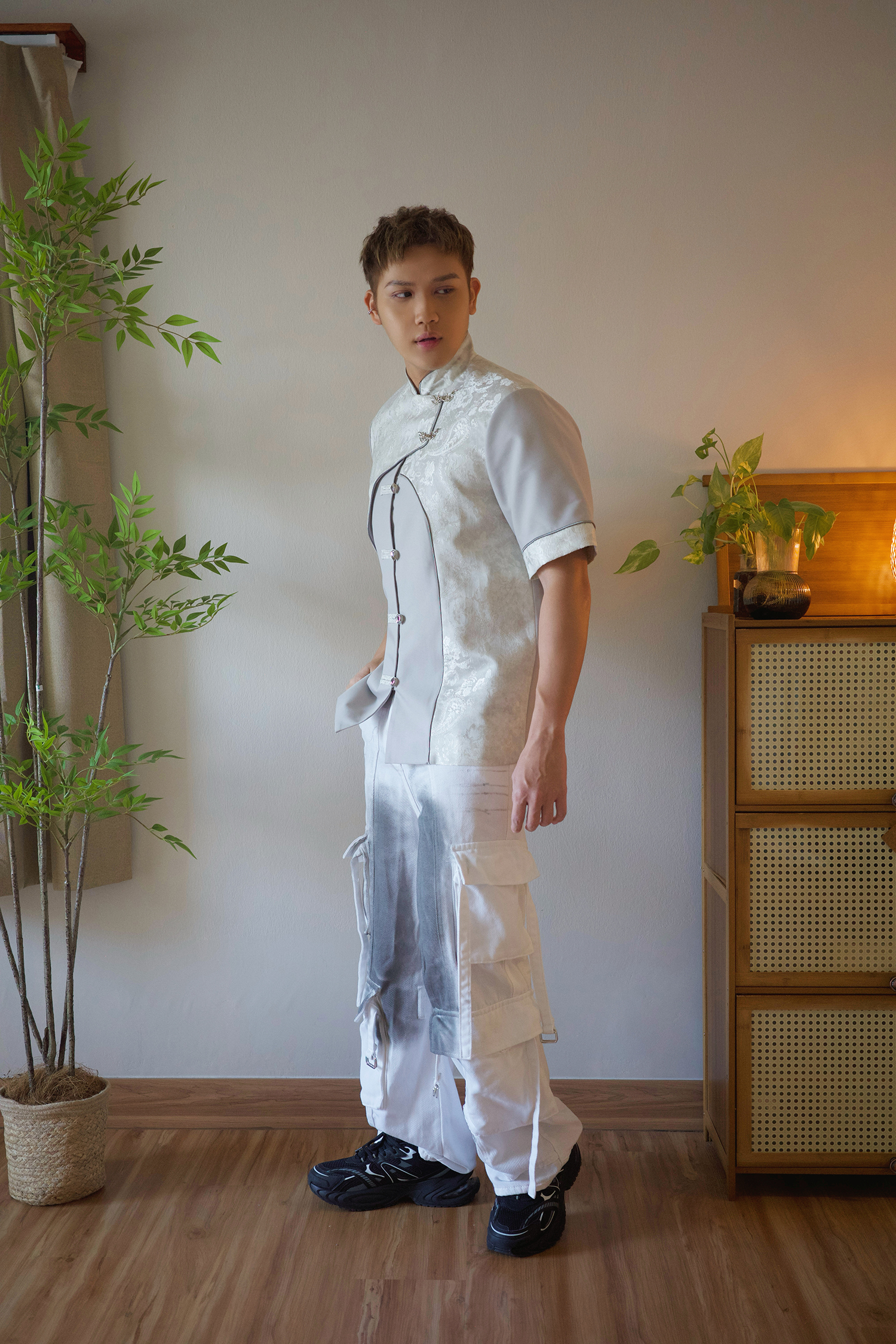 Modern Panel Top AC175