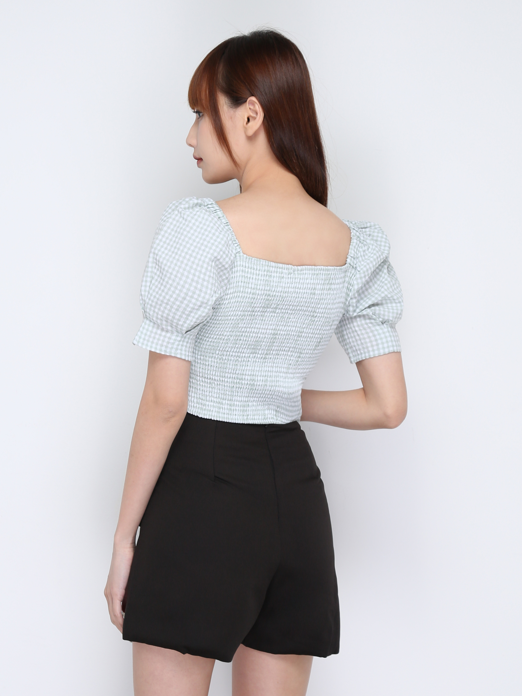 High Waist Two Side Decorative Button Short Pants 17406