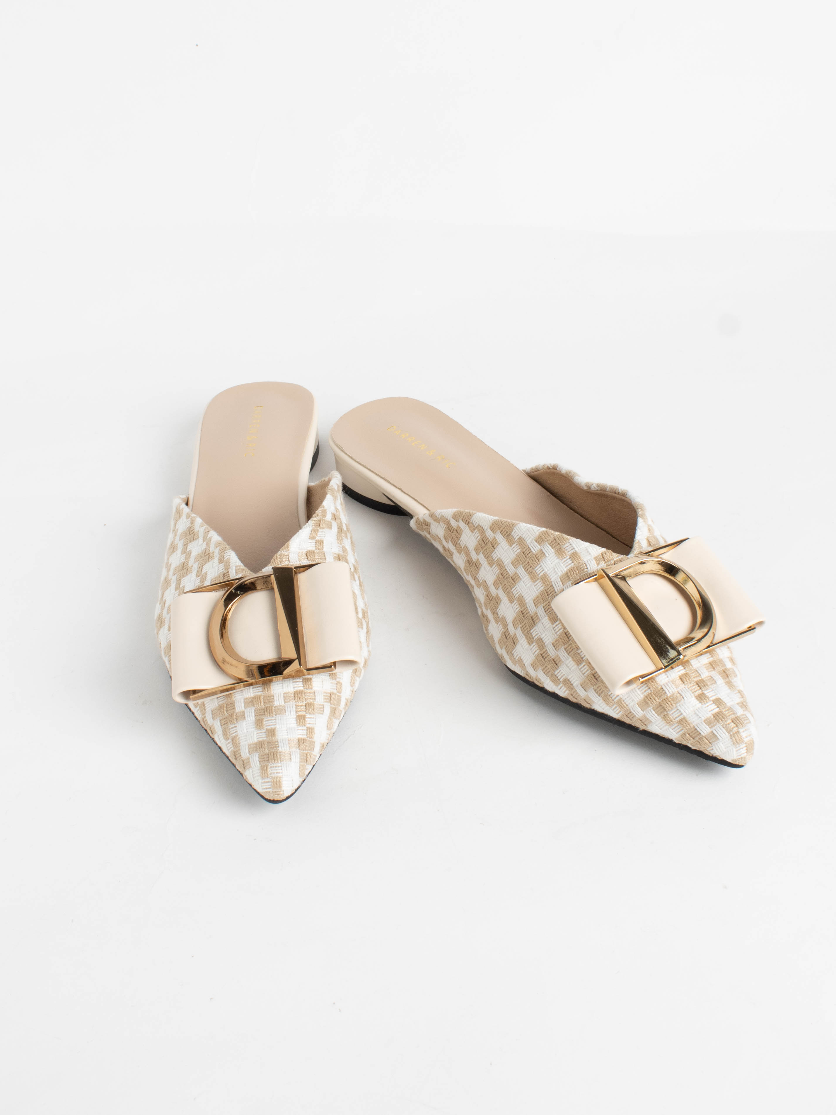 Shoe S062