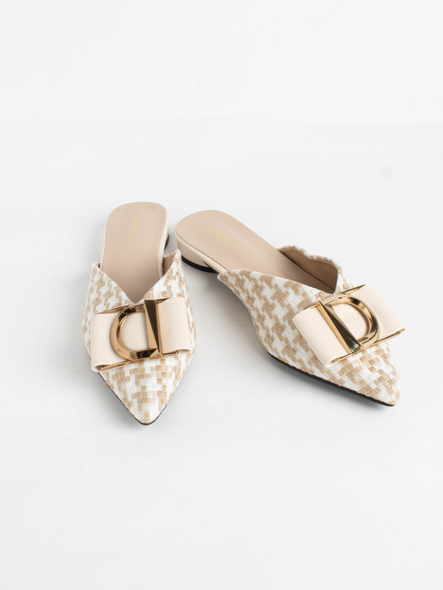 Shoe S062