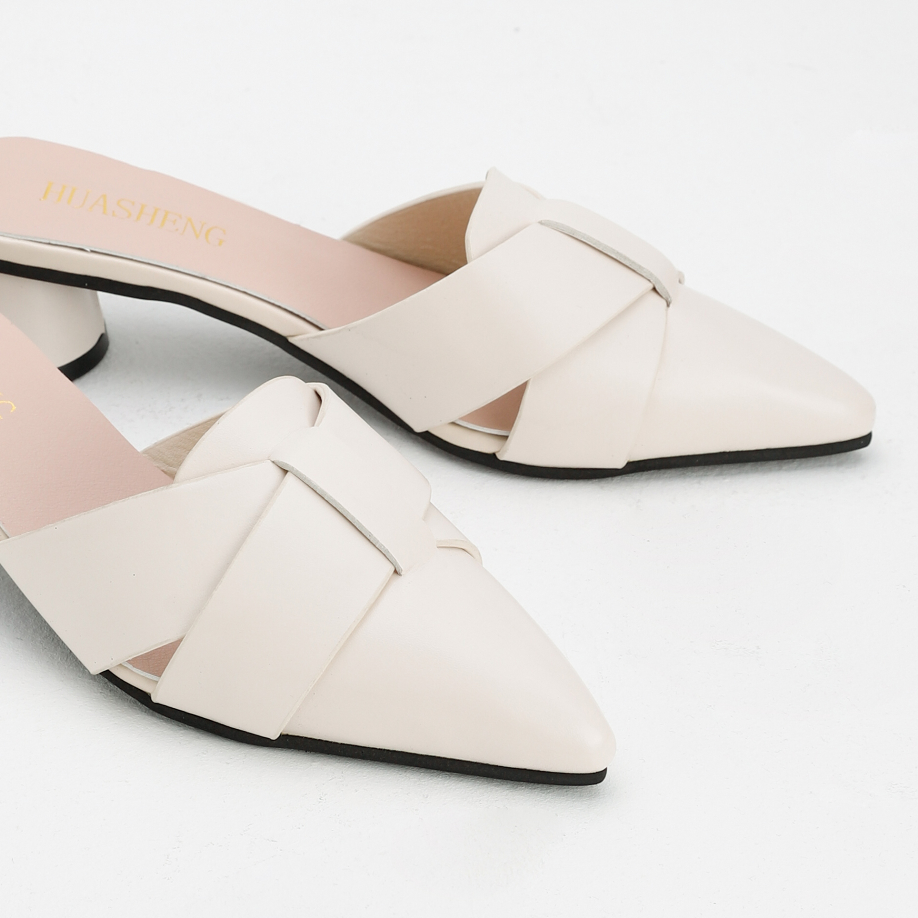 Shoe S153