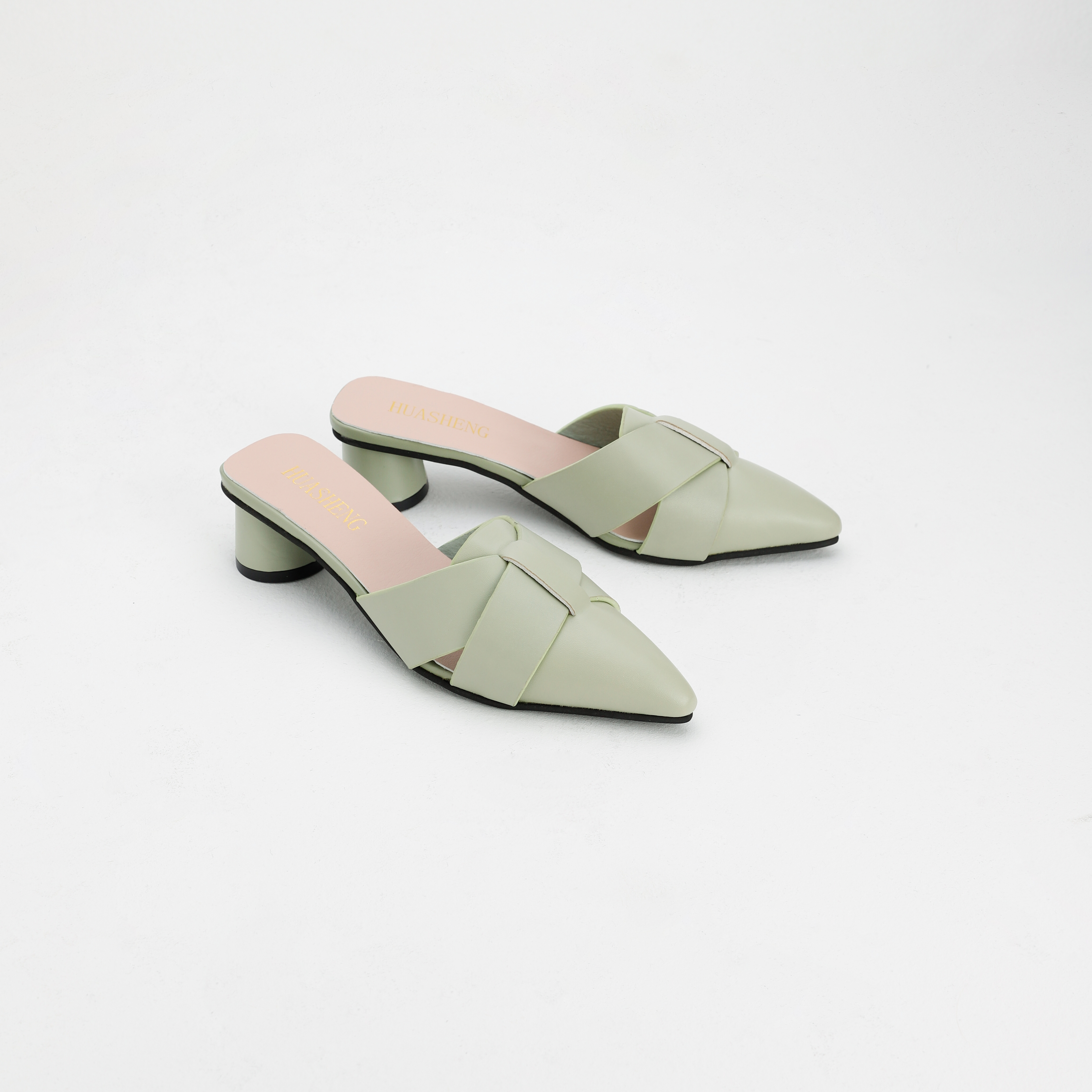 Shoe S153