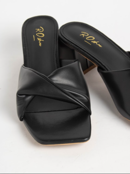 Shoe S021