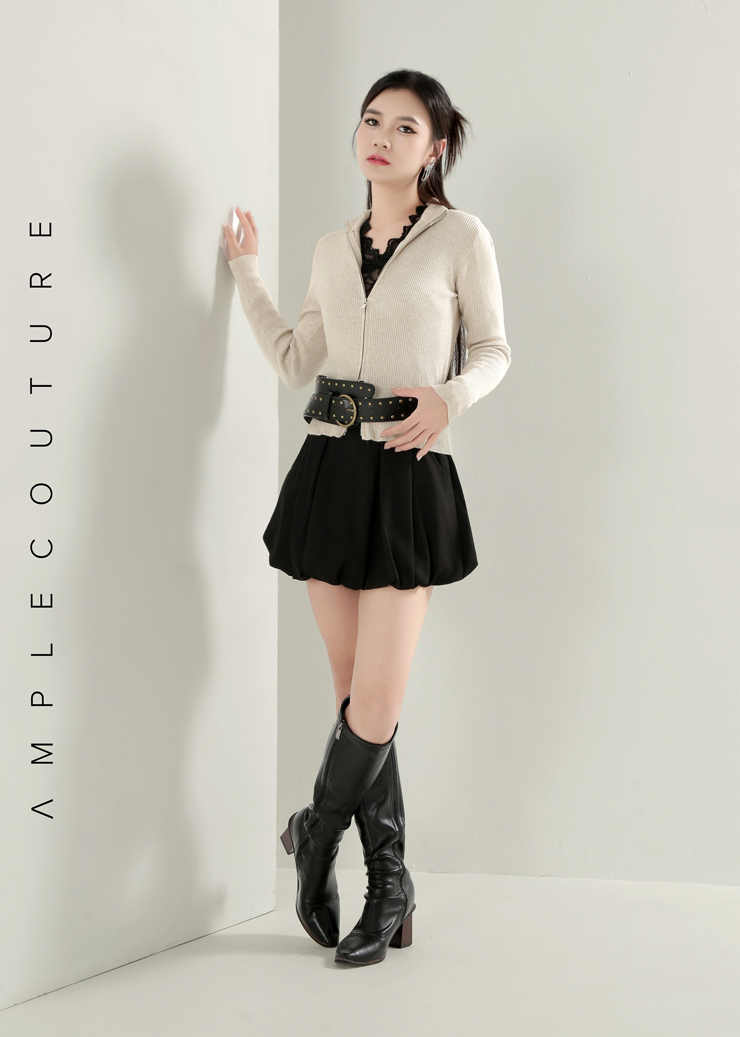 Knitted Front Zip Top DJ209