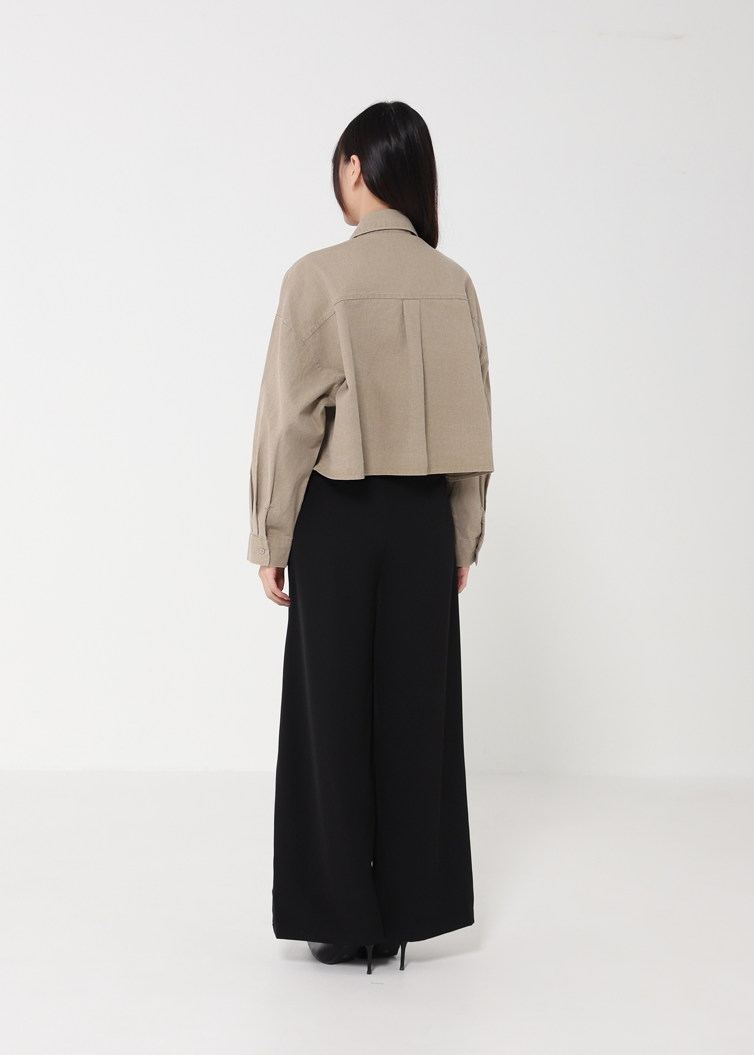 Front Button Top 46663