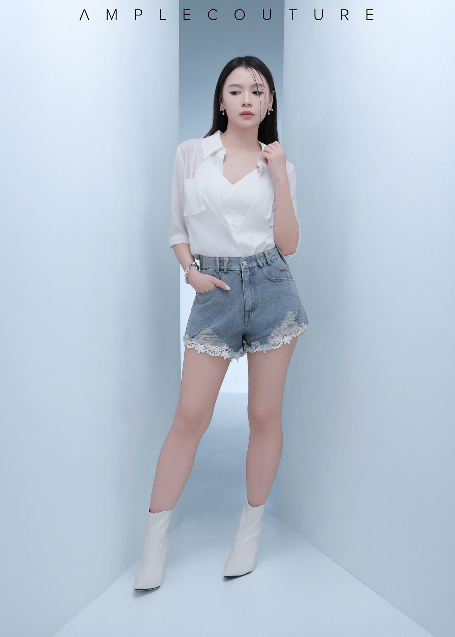 Denim Ripped Short Pants 49520