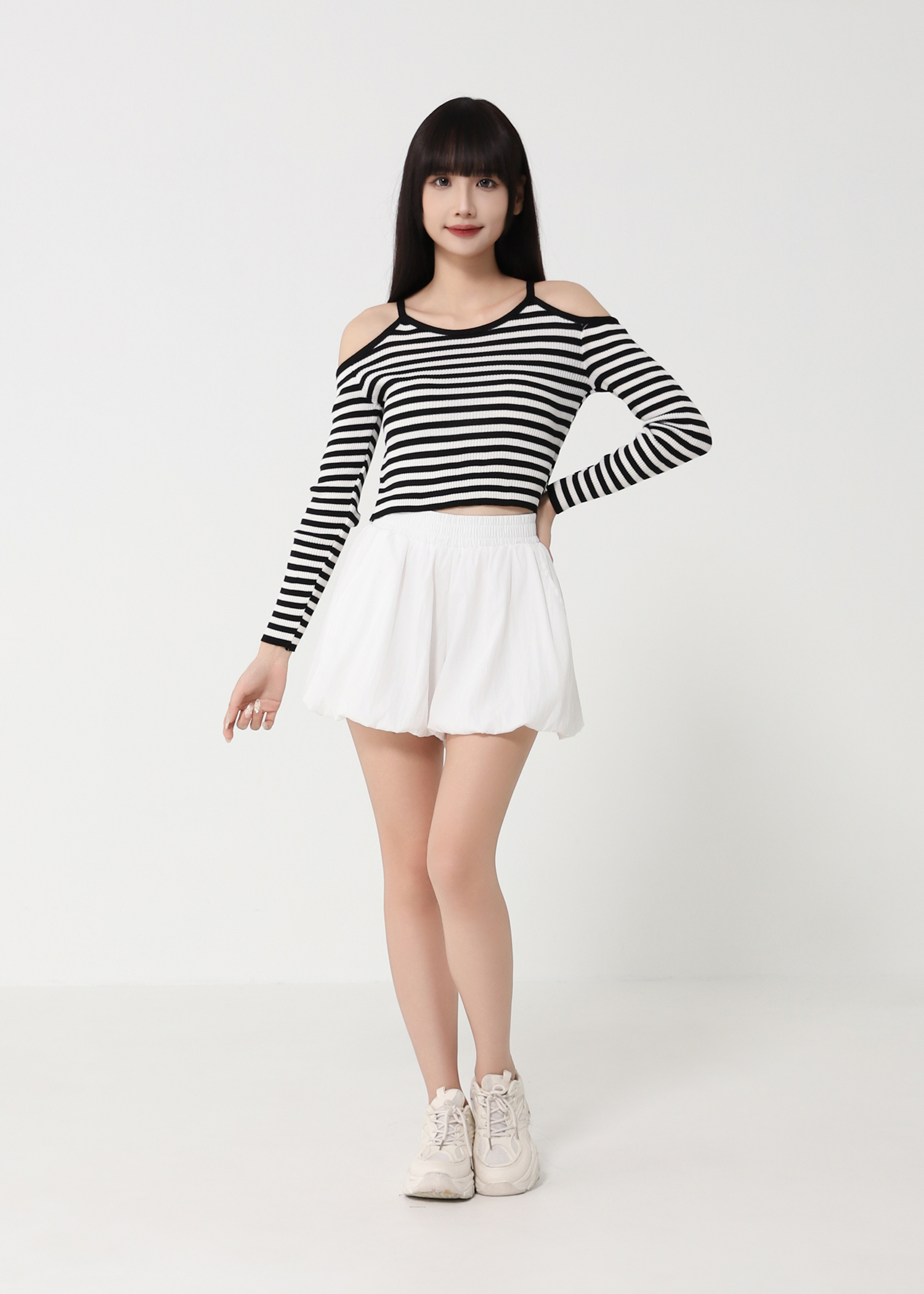 Shoulder Hole Top 49028