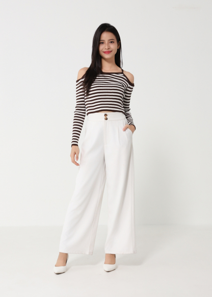 Shoulder Hole Top 49028