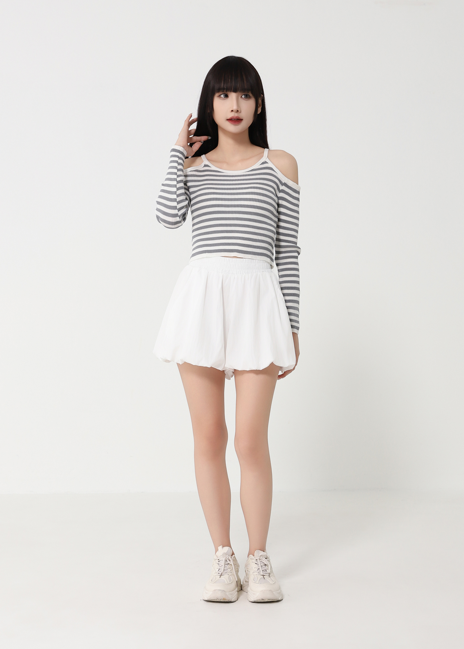 Shoulder Hole Top 49028