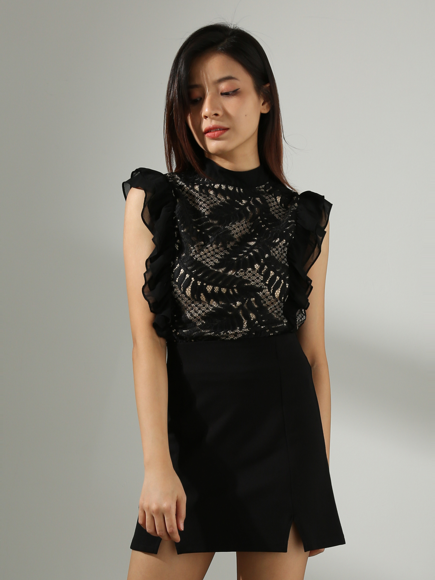 Lace Ruffles Set AC419