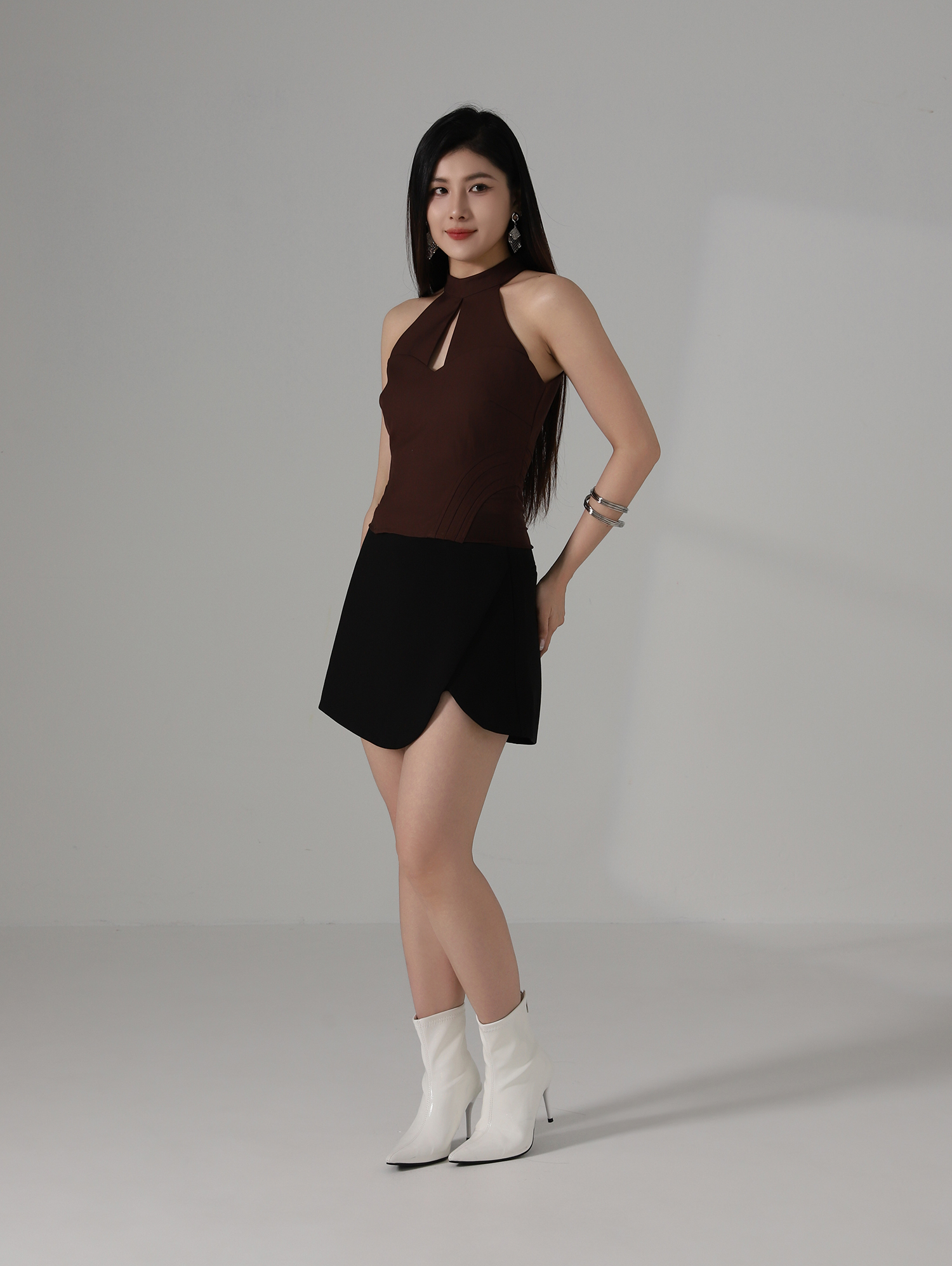 Halter With Net Top AC159