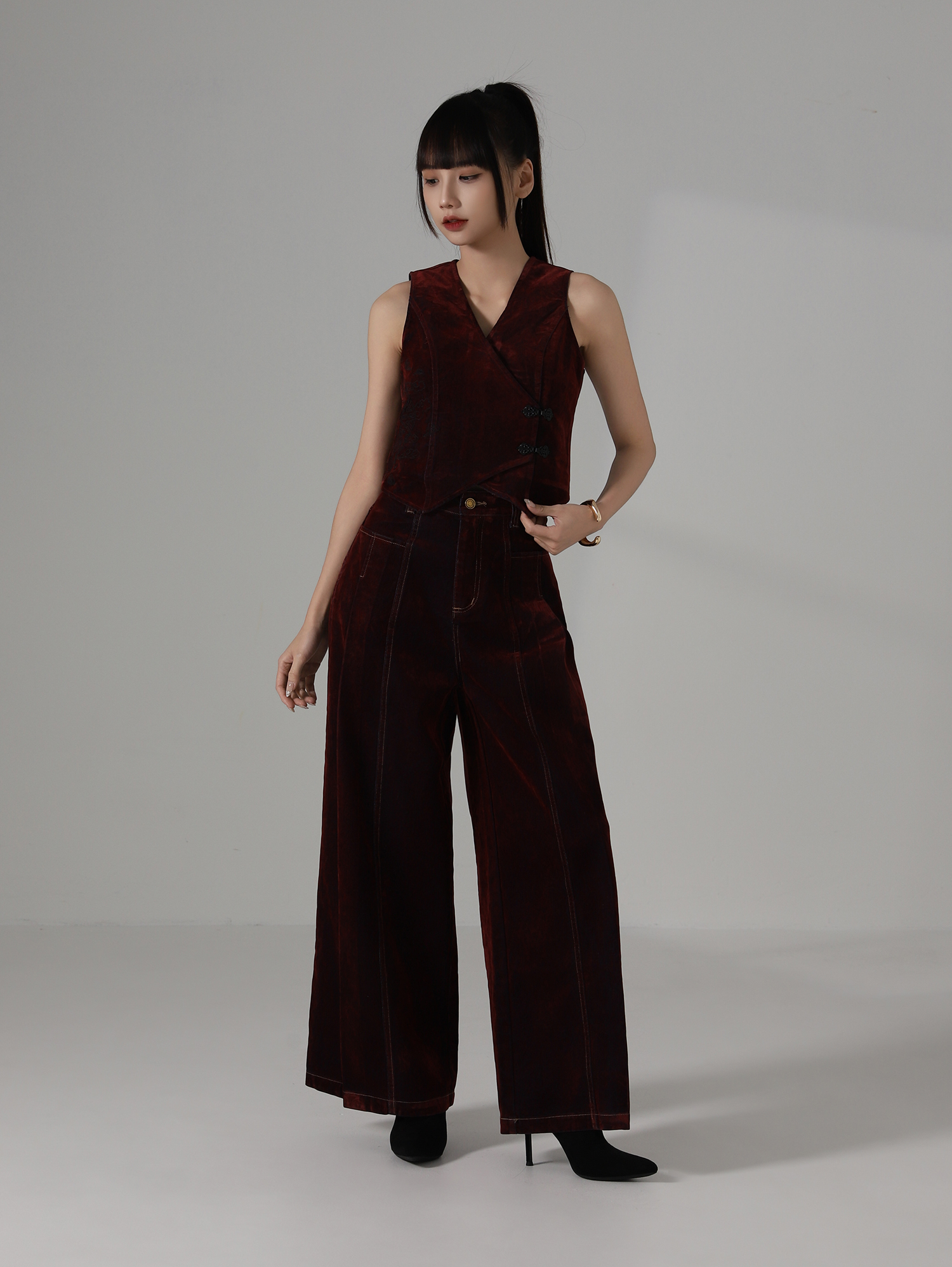 Sleeveless Denim CNY Vest AC856