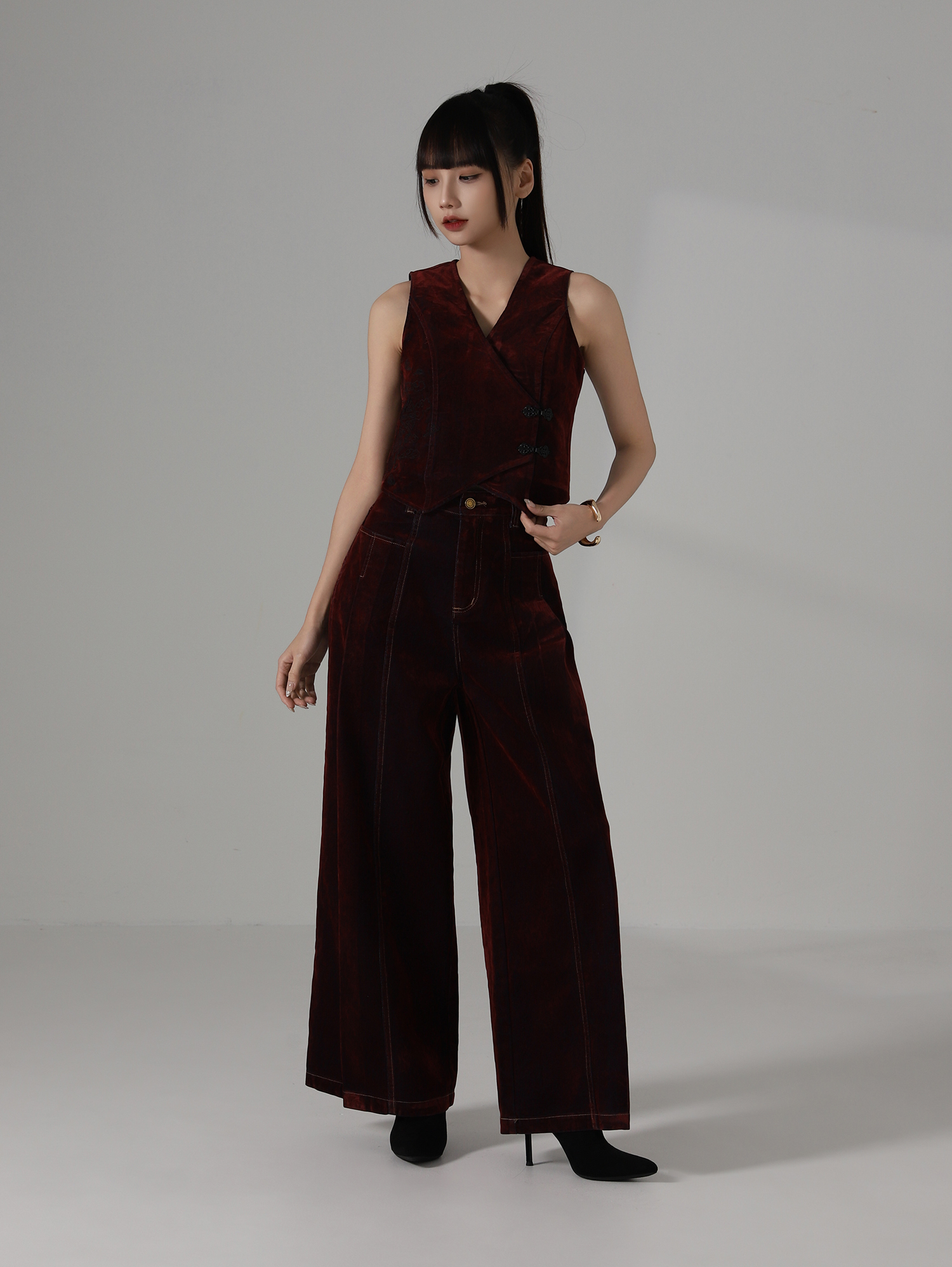 Sleeveless Denim CNY Vest AC856