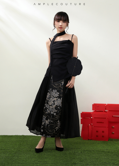 Formal Sleeveless With Decorative Flower Top AC933